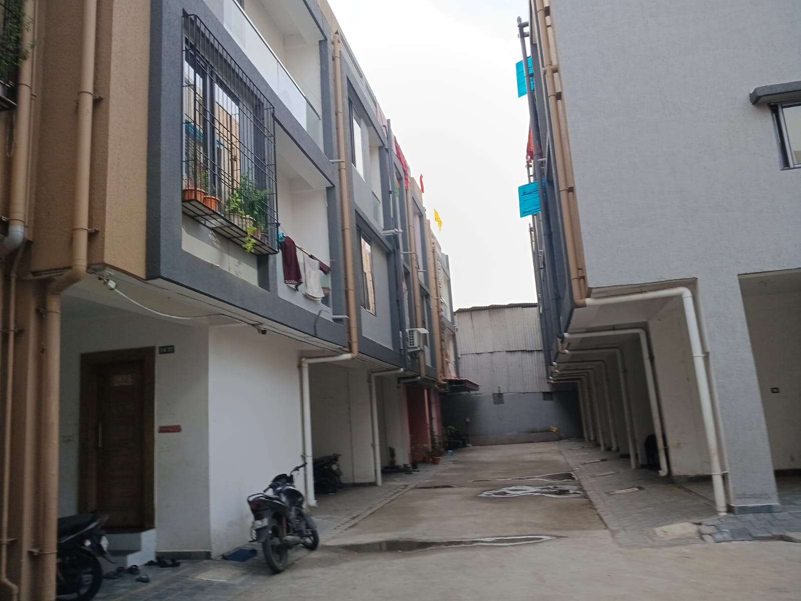 Individual House for Sale in Vapi, Balitha — photo 1
