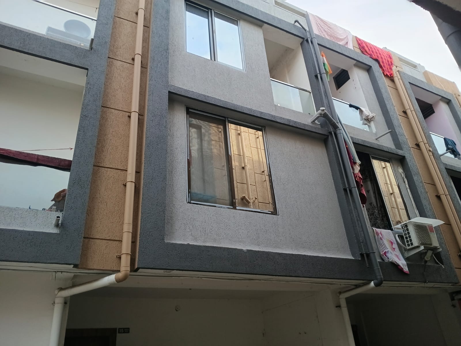 Individual House for Sale in Vapi, Balitha — photo 2