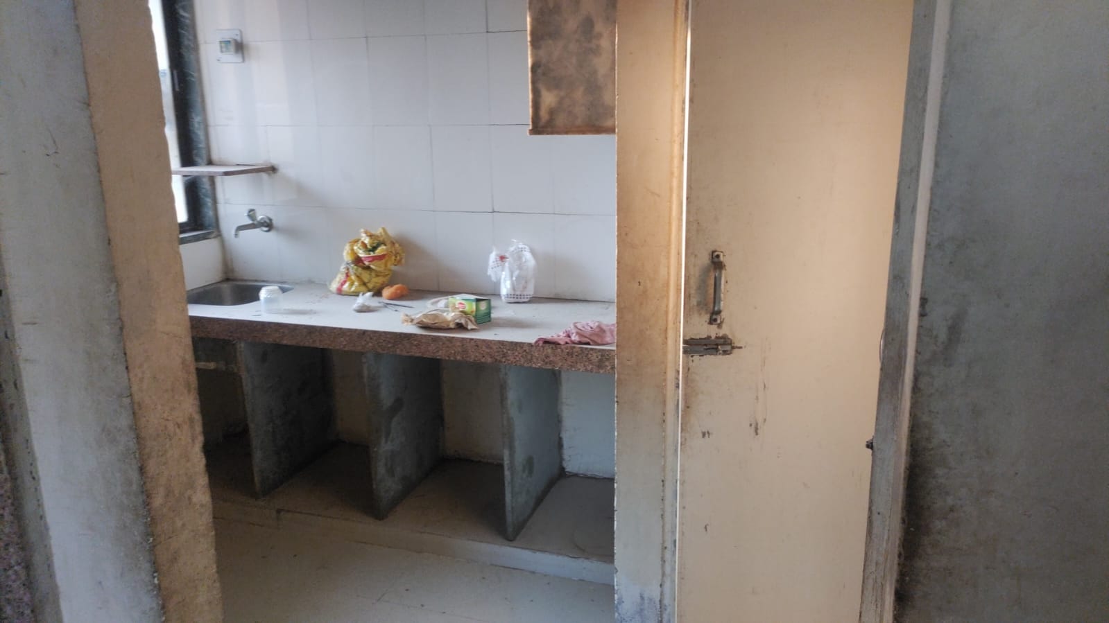 Flat for Sale in RAJKOT, Rajkot — photo 8
