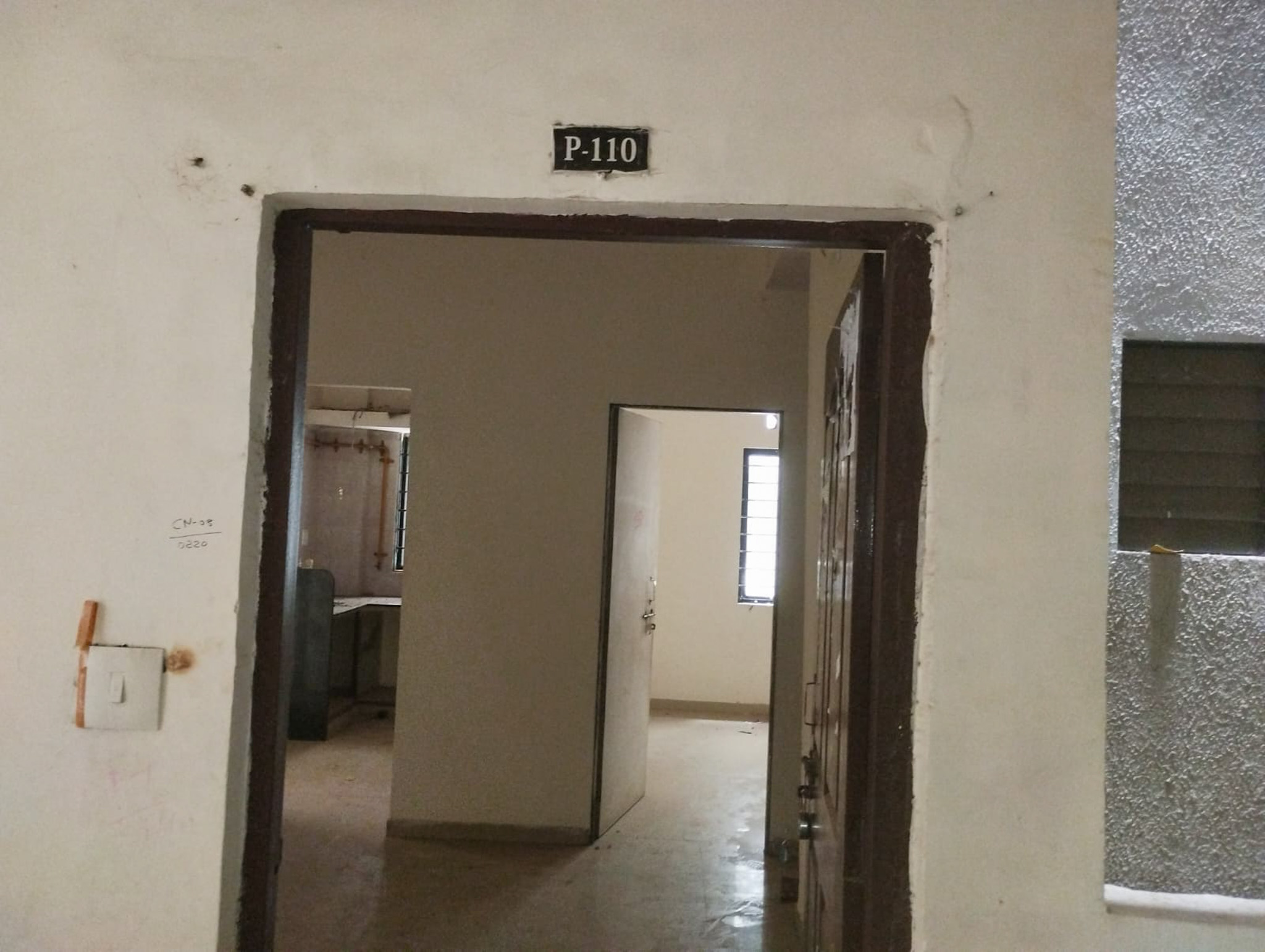 Flat for Sale in Ahmedabad — photo 2