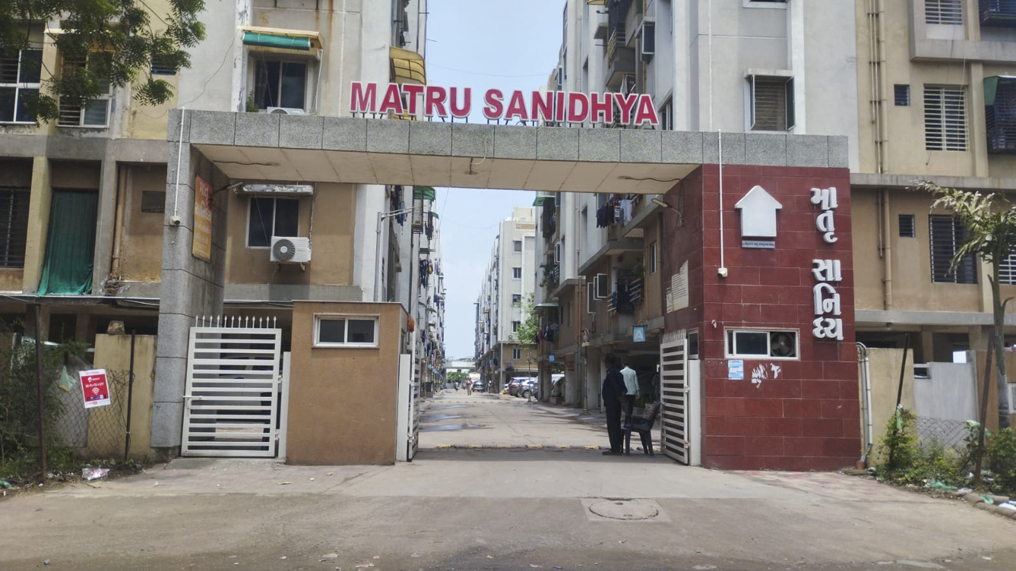 Flat for Sale in Ahmedabad — photo 1
