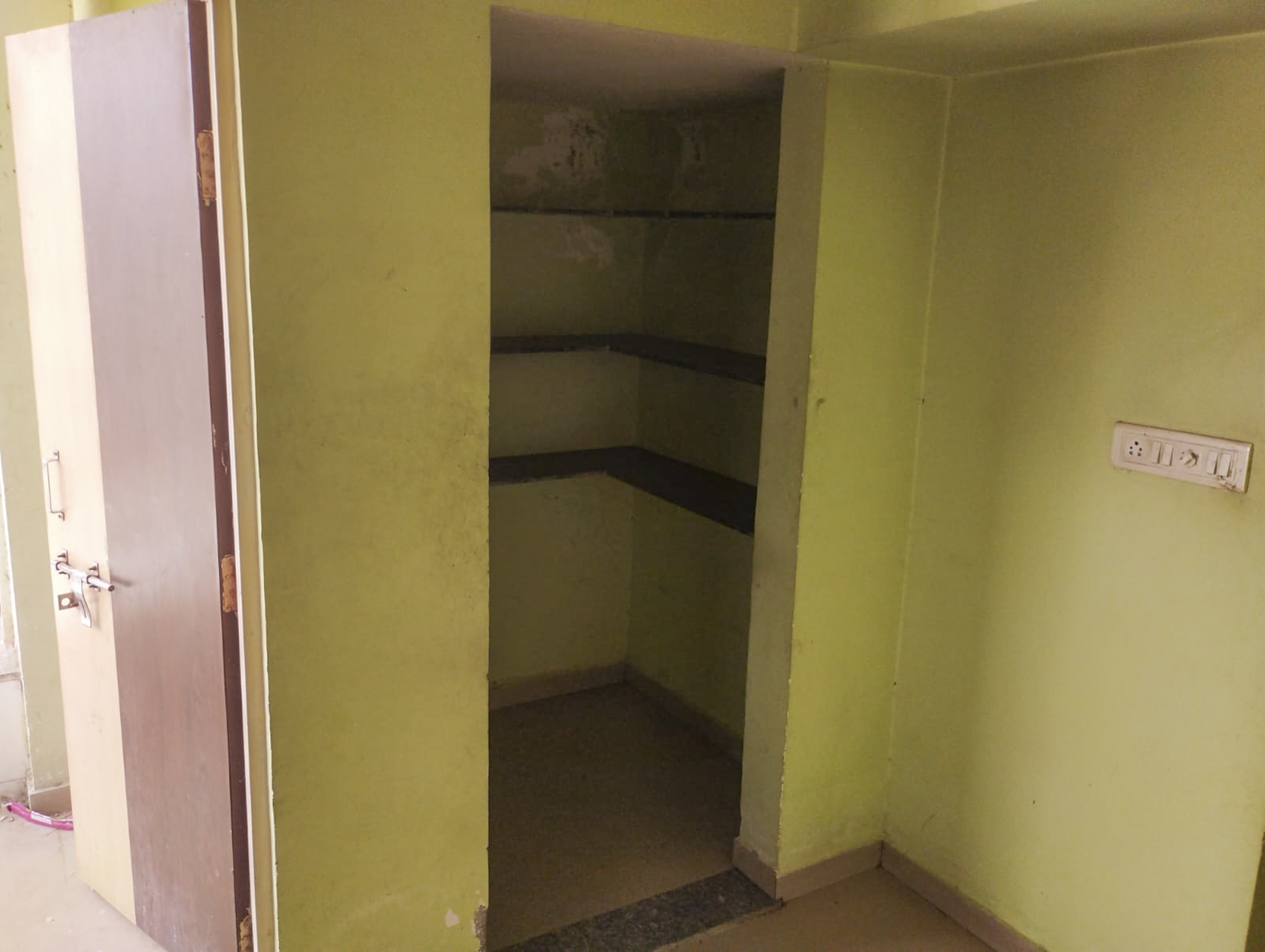 Flat for Sale in Ahmedabad — photo 10