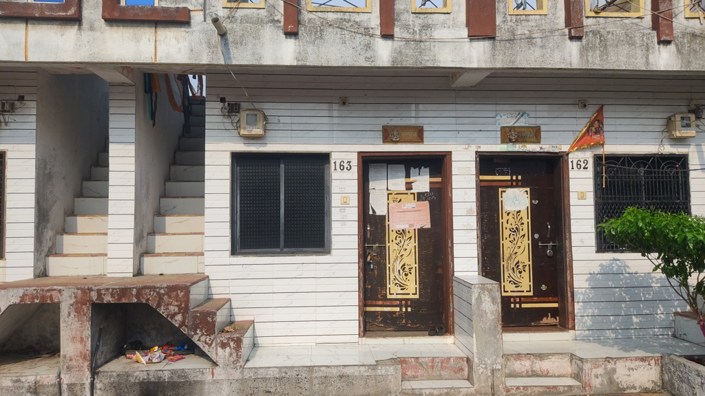 Individual House for Sale in Opp Tulsi Paper Mill, Kareli Road, Moje Kareli, Sub Dist -Palsana, Dist- Surat-394601, Baben — photo 1
