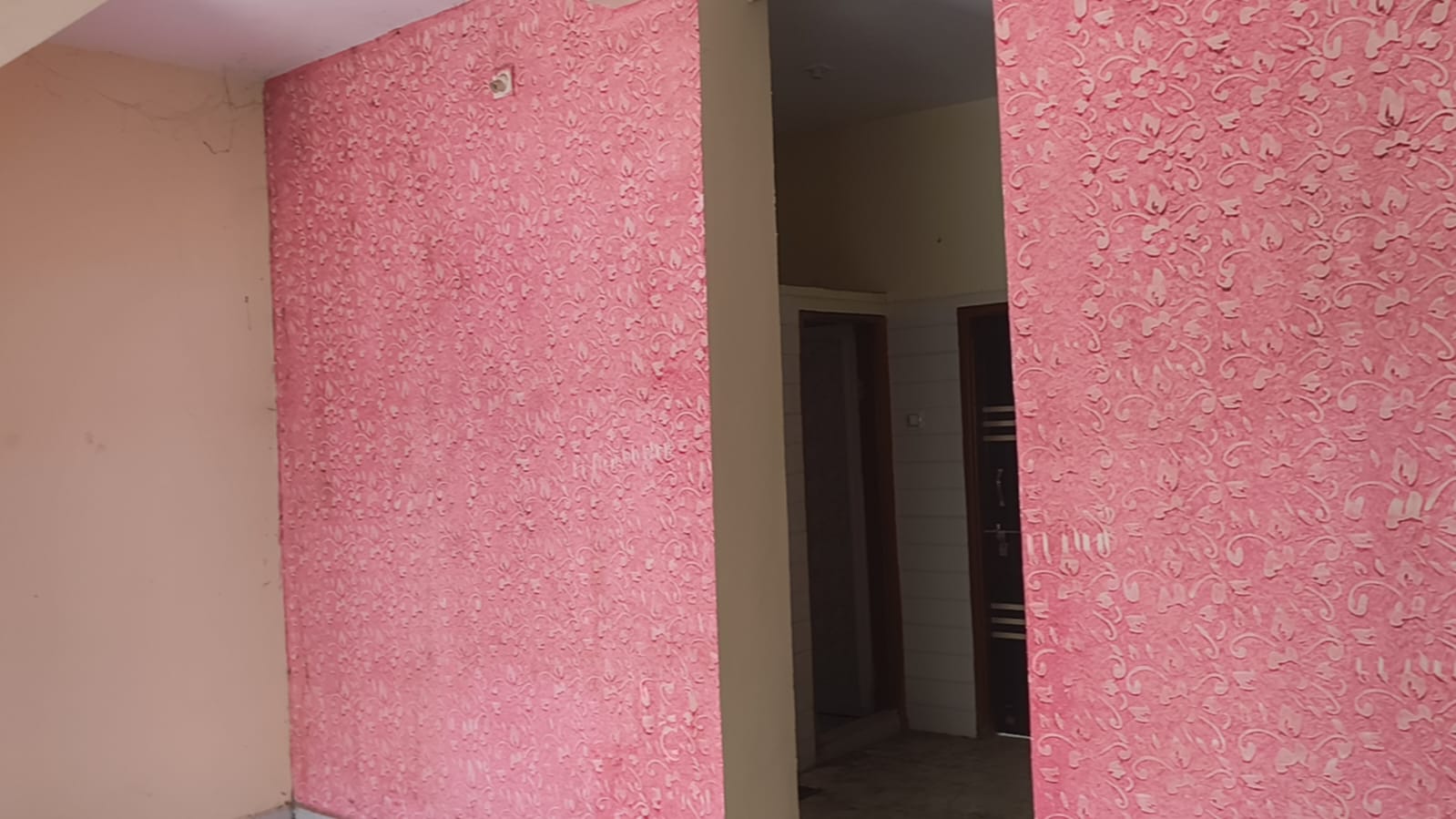 Individual House for Sale in Plot no-9 in "Aradhana Sky Park-3", Dastan- Kareli Road, Moje- Kareli, Tal-Palsana, Surat, Sayan — photo 5