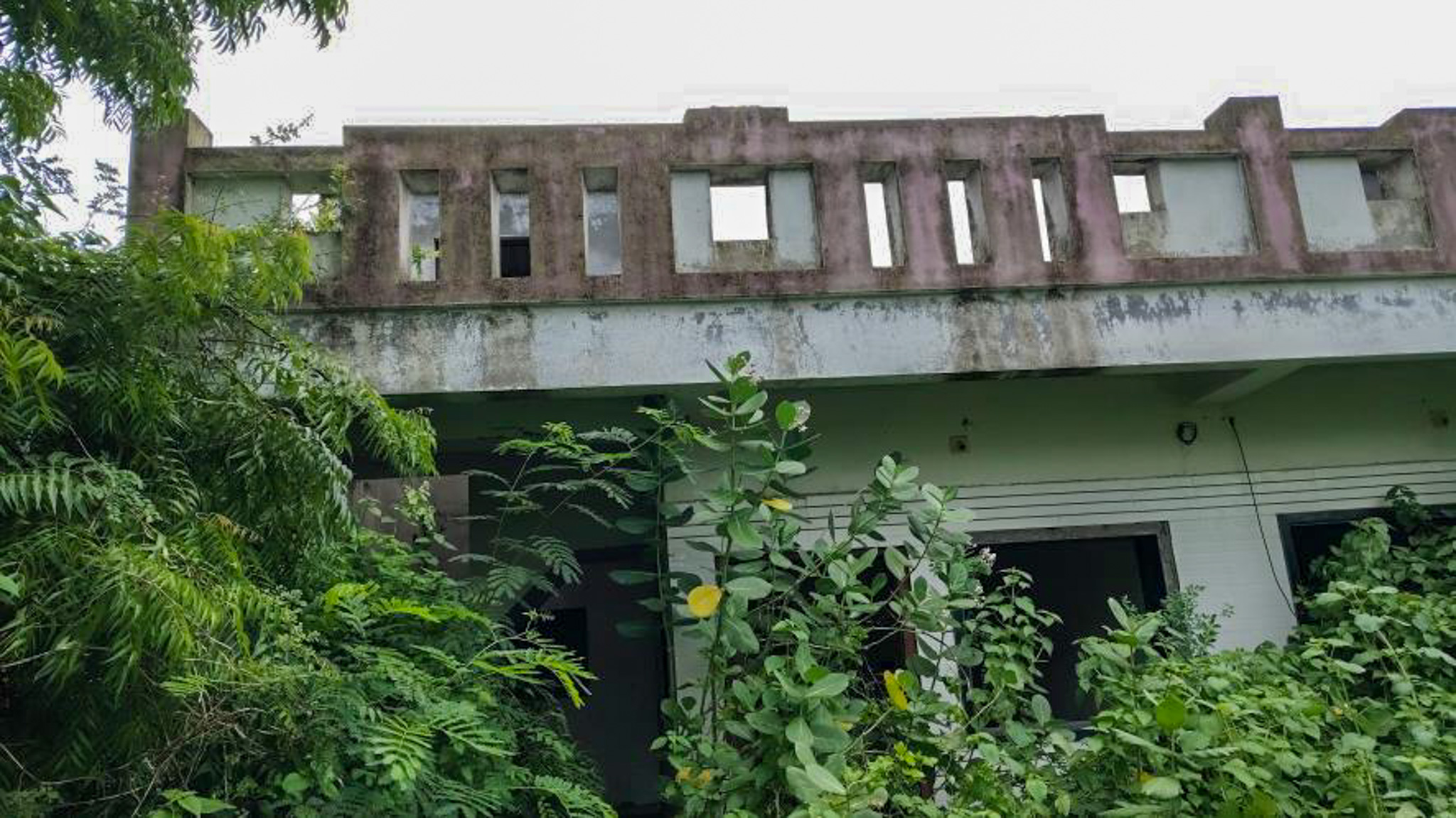 Individual House for Sale in Plot no. 198, Shiv Bhakti Residency - A, Near Shiv Vatika Residency, Mankna, Kamrej Surat, Surat — photo 6
