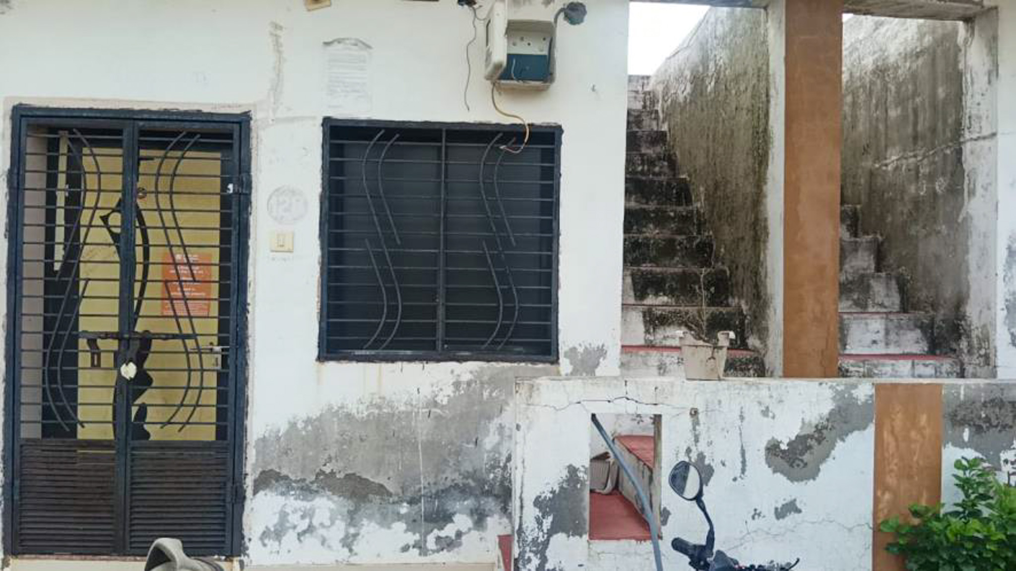 Individual House for Sale in Plot no-128, Dhara Residency,Vibhag-2, Shekhpur-Velanja Road, Moje-Velanja, Kamrej, Surat, Amboli — photo 6