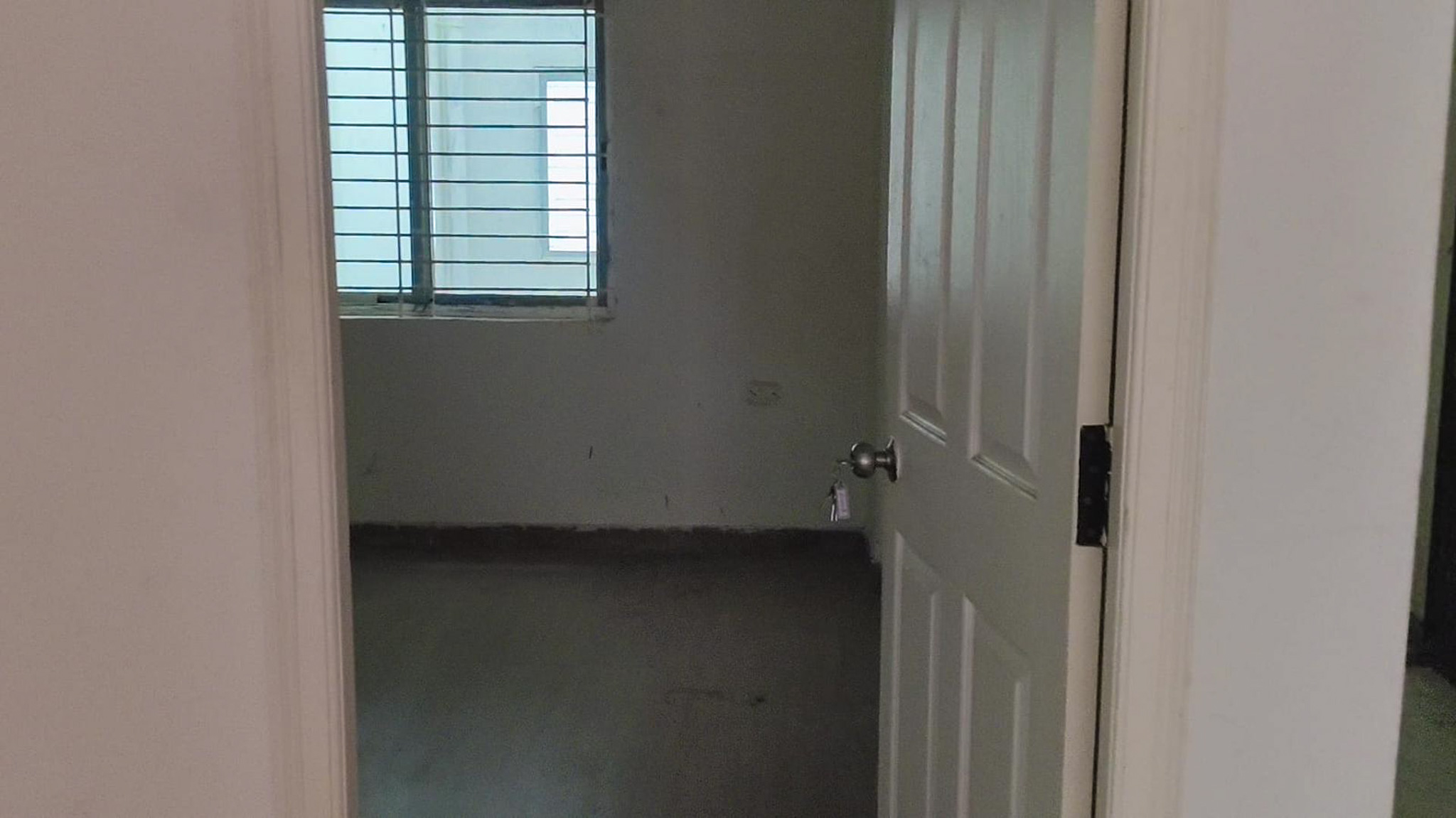 Flat for Sale in Bengaluru — photo 2