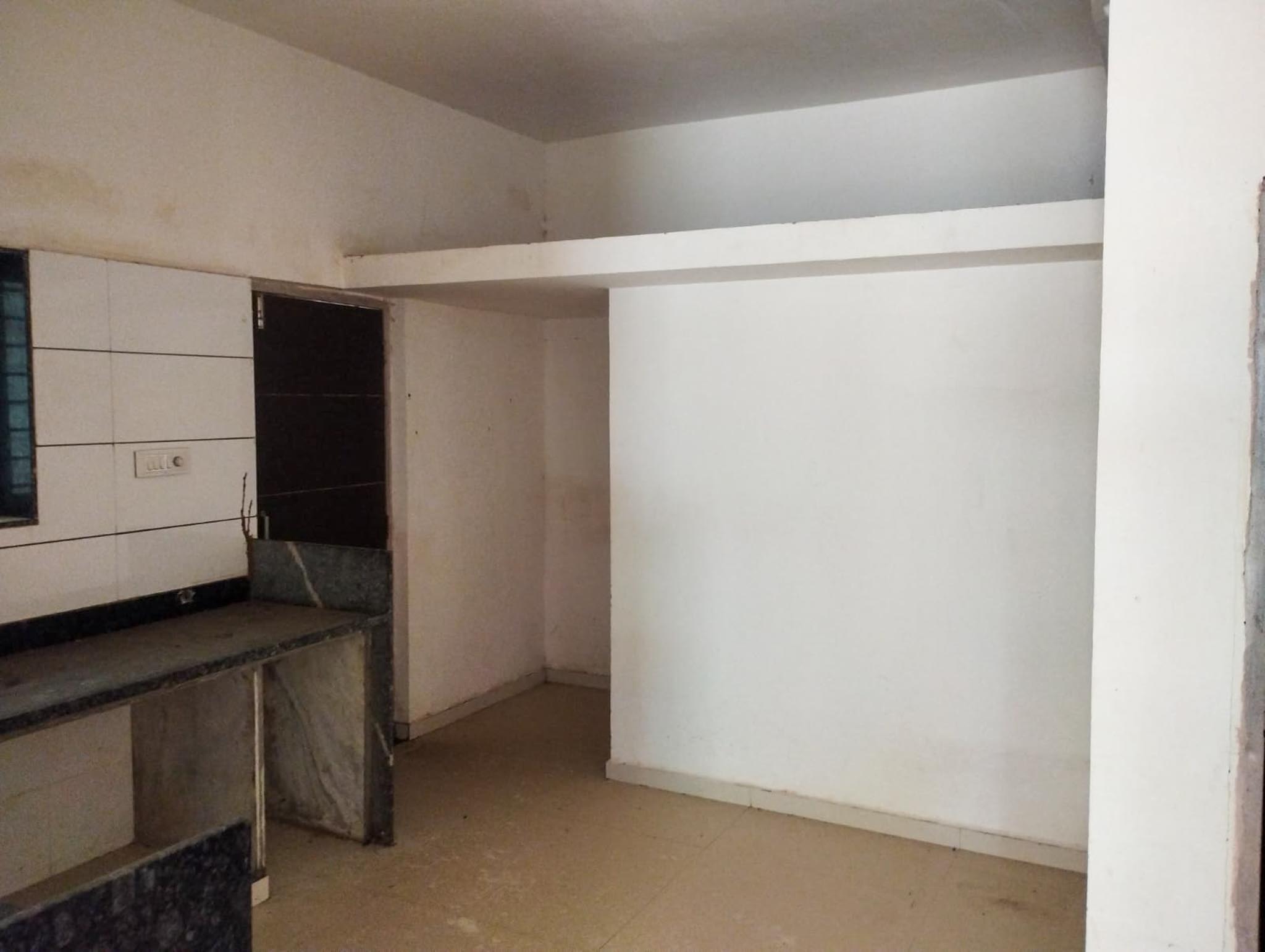 3 BHK Bungalow for Sale in SANT VILLA, Sant Villa located of Village Manjipura, Taluka Nadiad, District Sub District Kheda, State Gujarat, Nadiad — photo 2