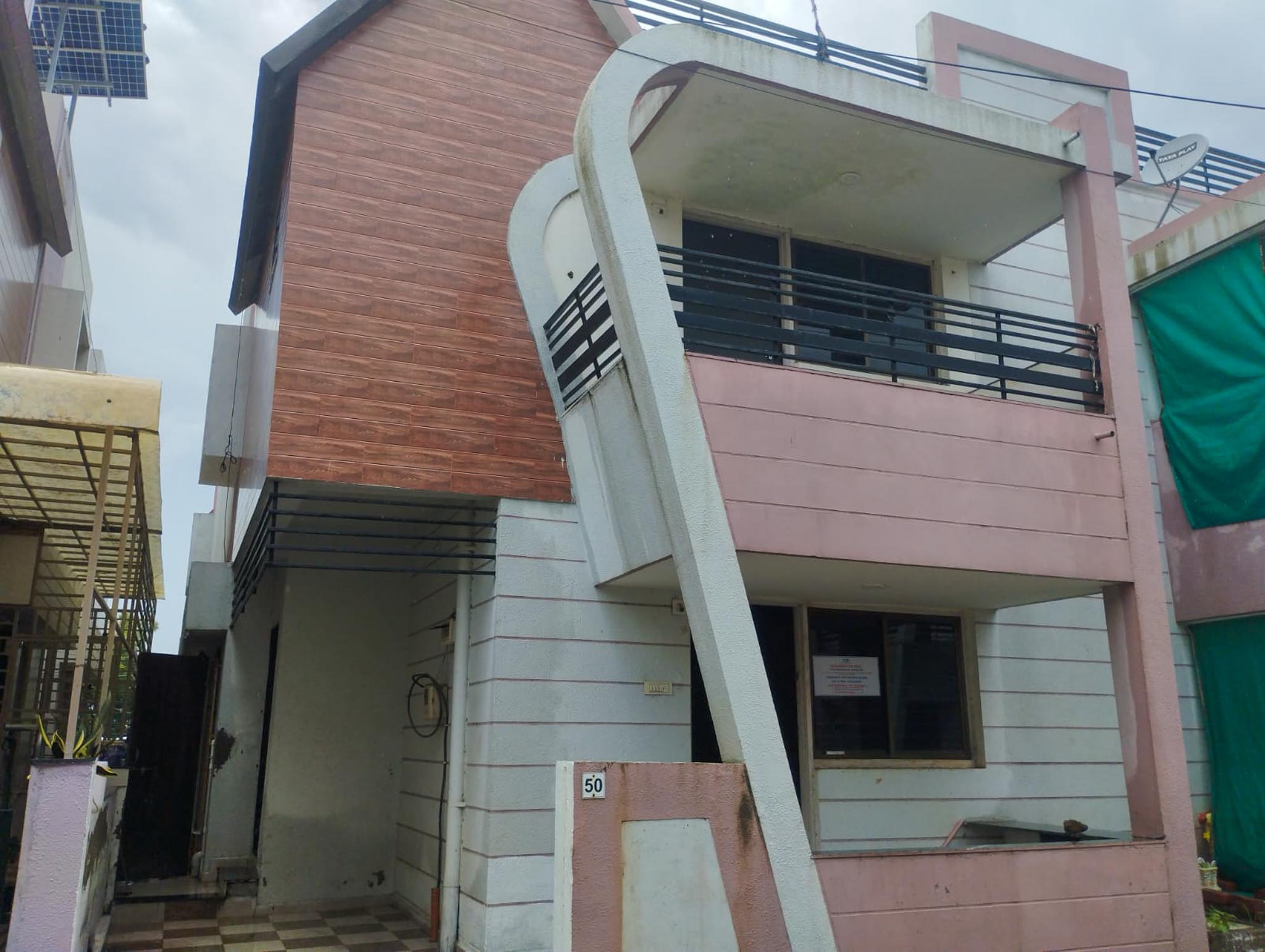 3 BHK Bungalow for Sale in SANT VILLA, Sant Villa located of Village Manjipura, Taluka Nadiad, District Sub District Kheda, State Gujarat, Nadiad — photo 21
