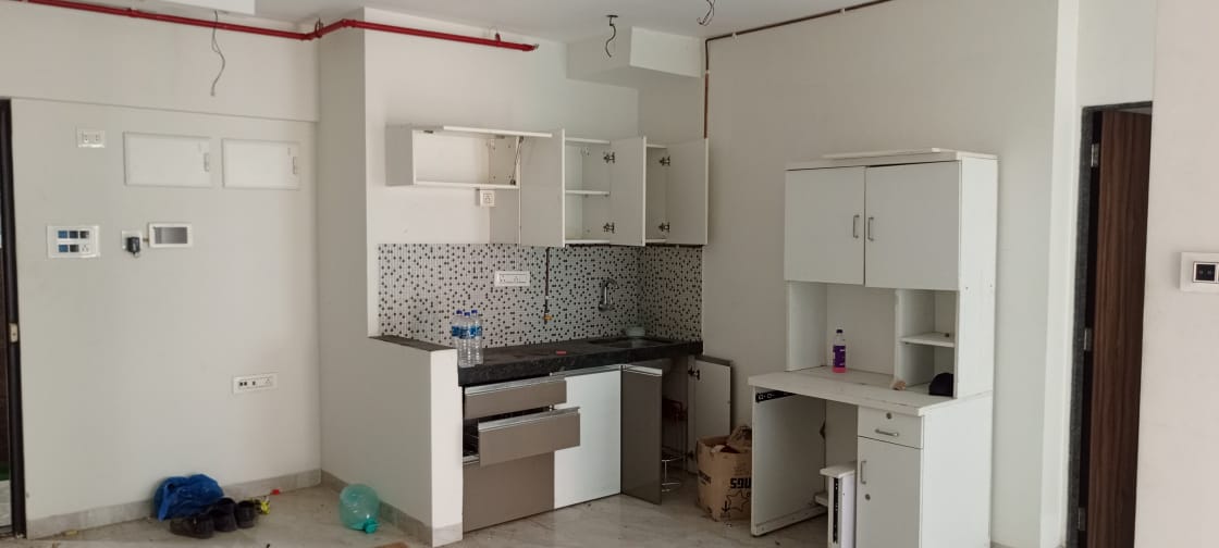 1 BHK Flat for Sale in PLATINUM TOWER 4 SHIVKRUPA, D N NAGAR ANDHERI WEST MUMBAI, Mumbai — photo 1