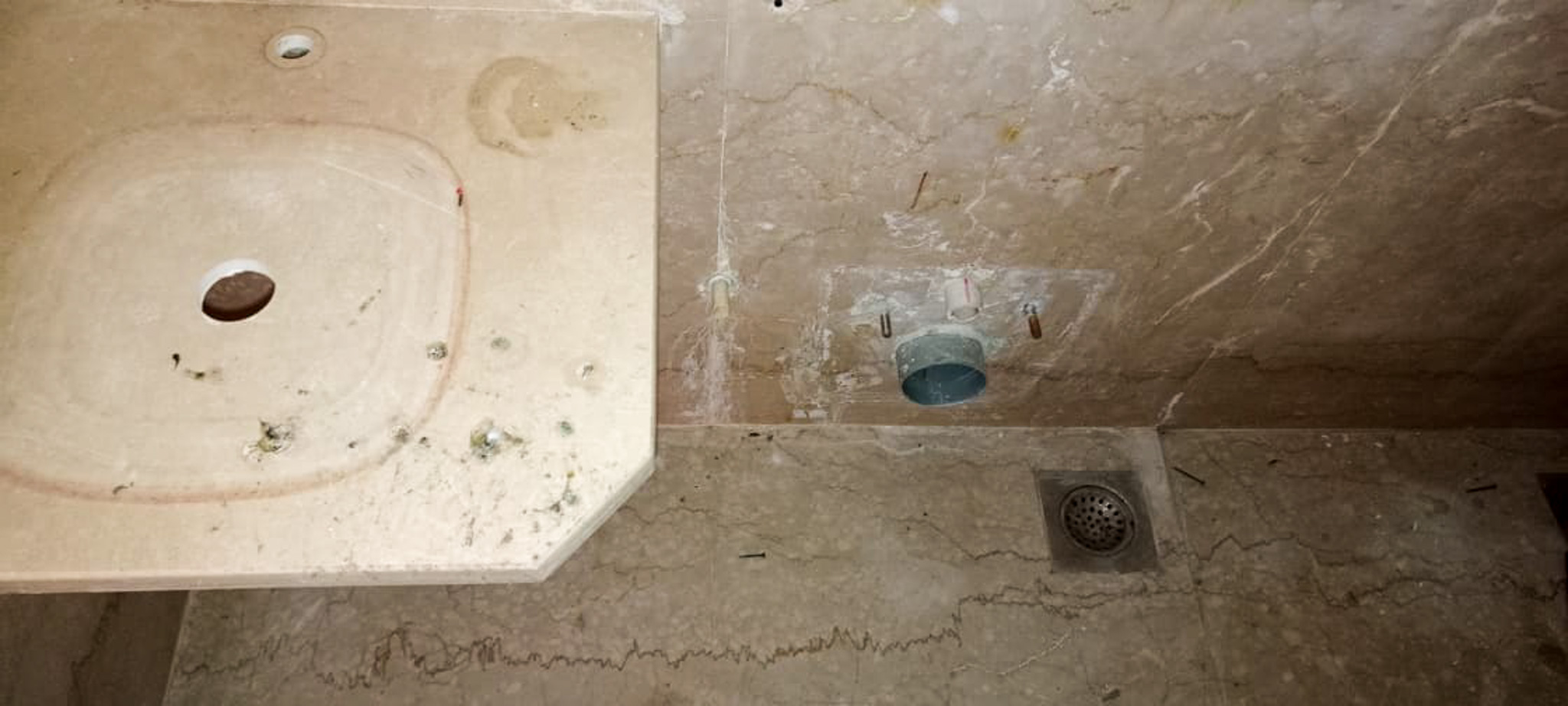 2 BHK Flat for Sale in PLATINYM LIFE B WING, Near D N Nagar Metro Station, Mumbai — photo 5