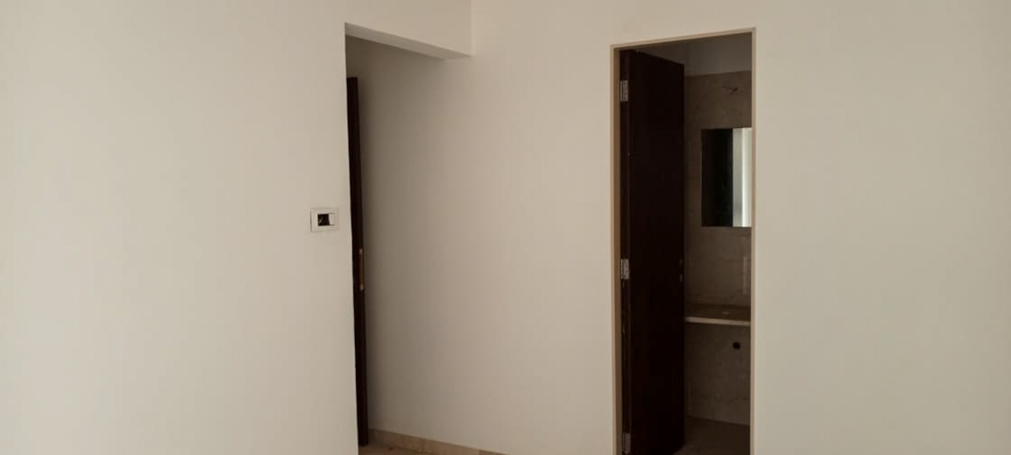 2 BHK Flat for Sale in PLATINYM LIFE B WING, Near D N Nagar Metro Station, Mumbai — photo 7