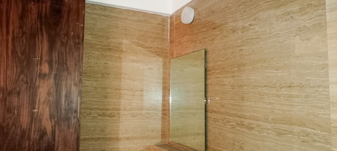 2 BHK Flat for Sale in PLATIMUM LIFE B WING, Near D N Nagar Metro Station, Mumbai — photo 17