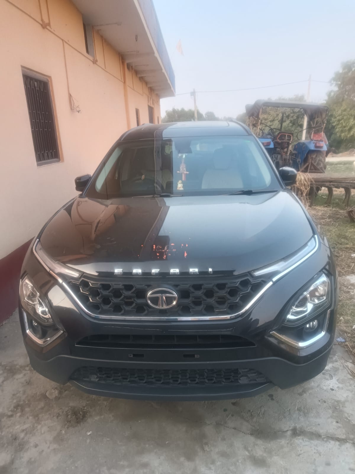 UNREGISTERED VEHICLE (TATA SAFARI XT 2.0L) HYPOTHECATED TO BANK OF INDIA for Sale in Sasaram, Rohtas, Bihar, Sasaram — photo 1