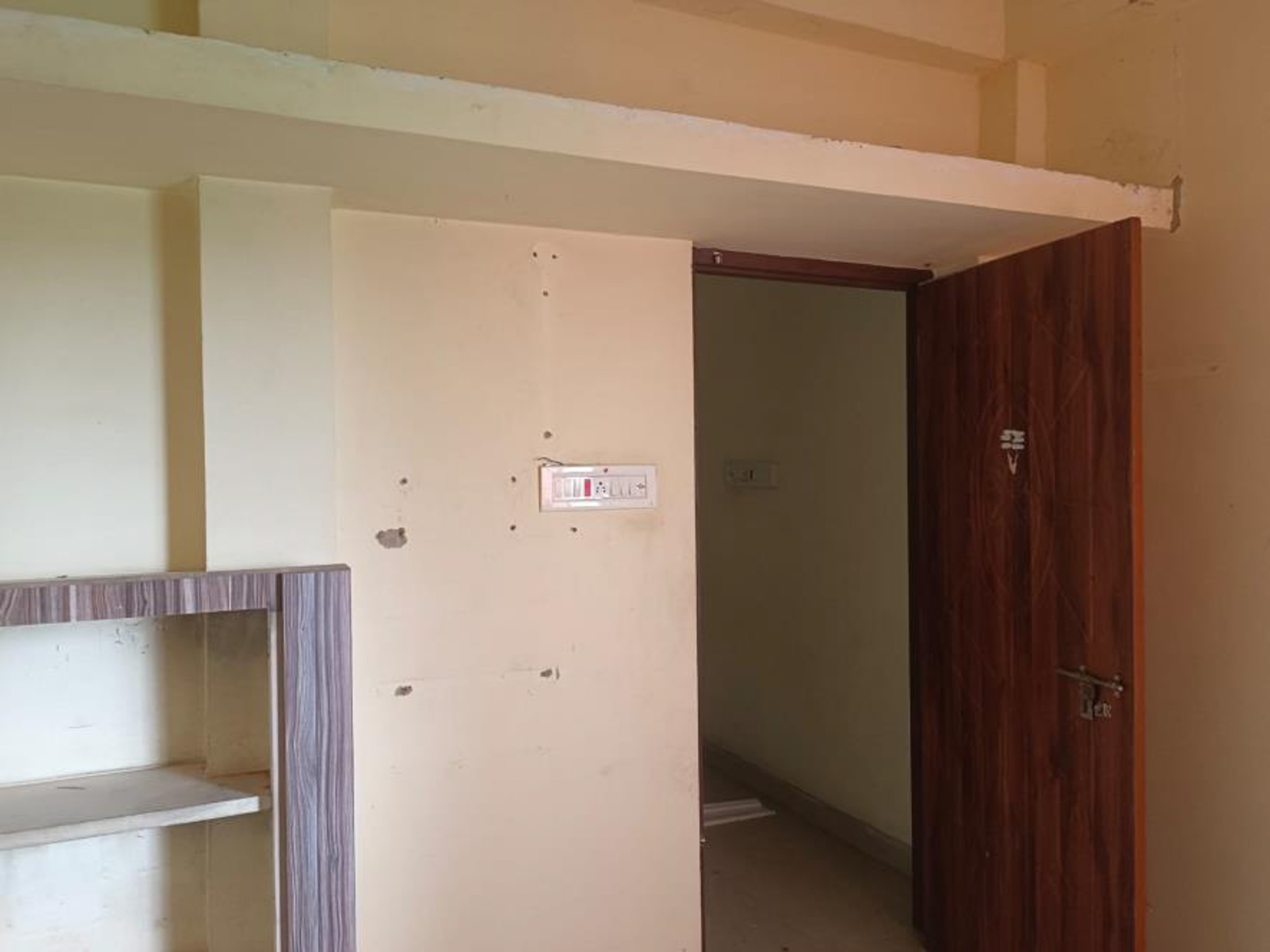 Flat for Sale in Oragadam — photo 4
