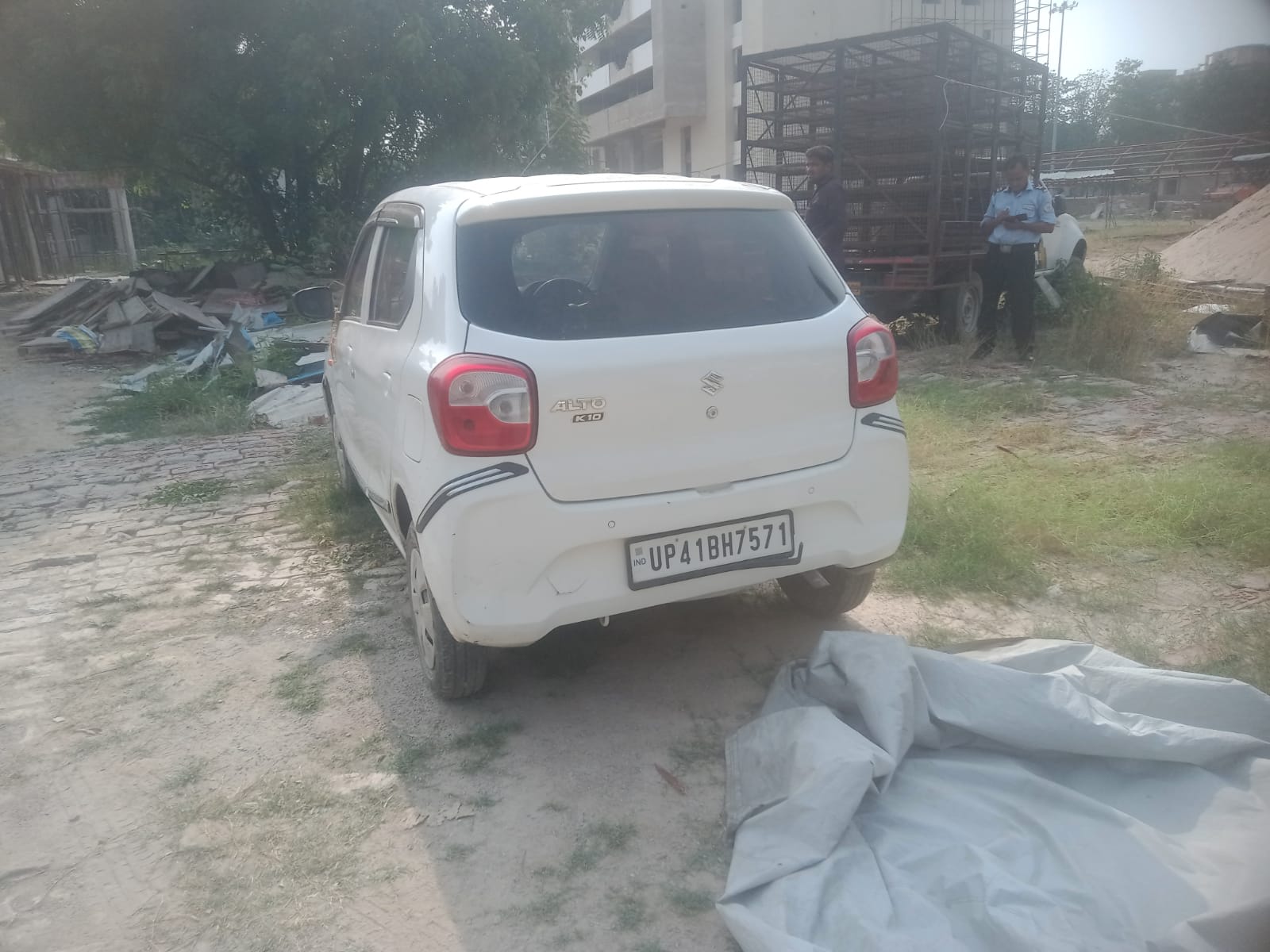 VEHICLE for Sale in Gomti nagar Lucknow, Lucknow — photo 2