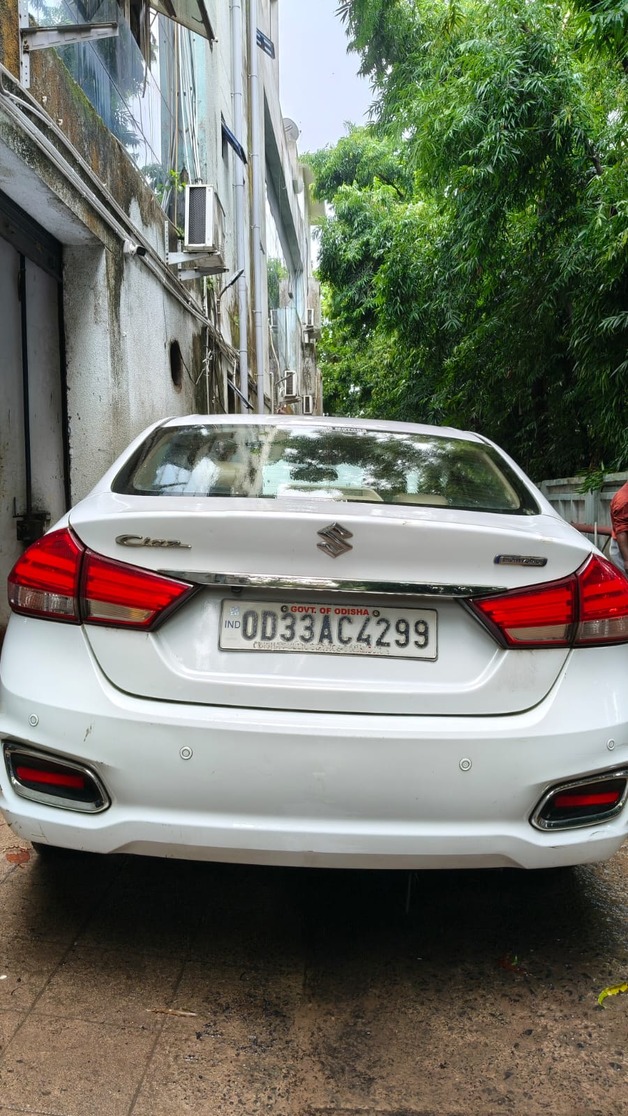 VEHICLE - FOUR WHEELER for Sale in SATYA VIHAR, Bhubaneswar — photo 4