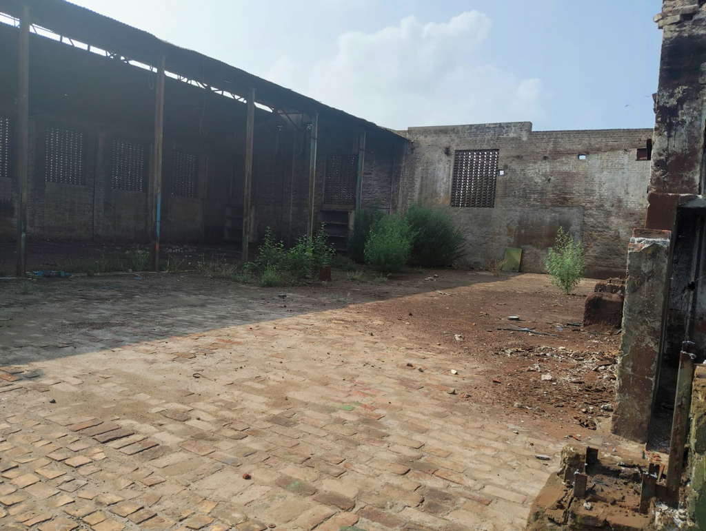 Industrial Plot with Factory Building for Sale in Goraya — photo 26