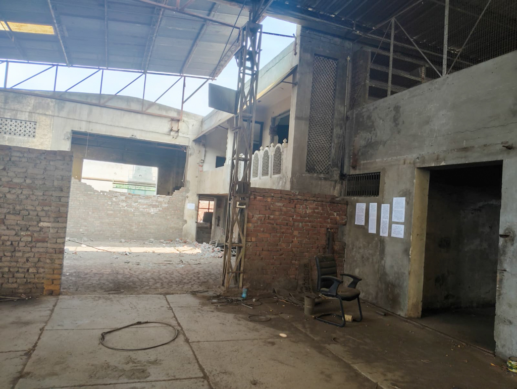 Industrial Plot with Factory Building for Sale in Goraya — photo 47