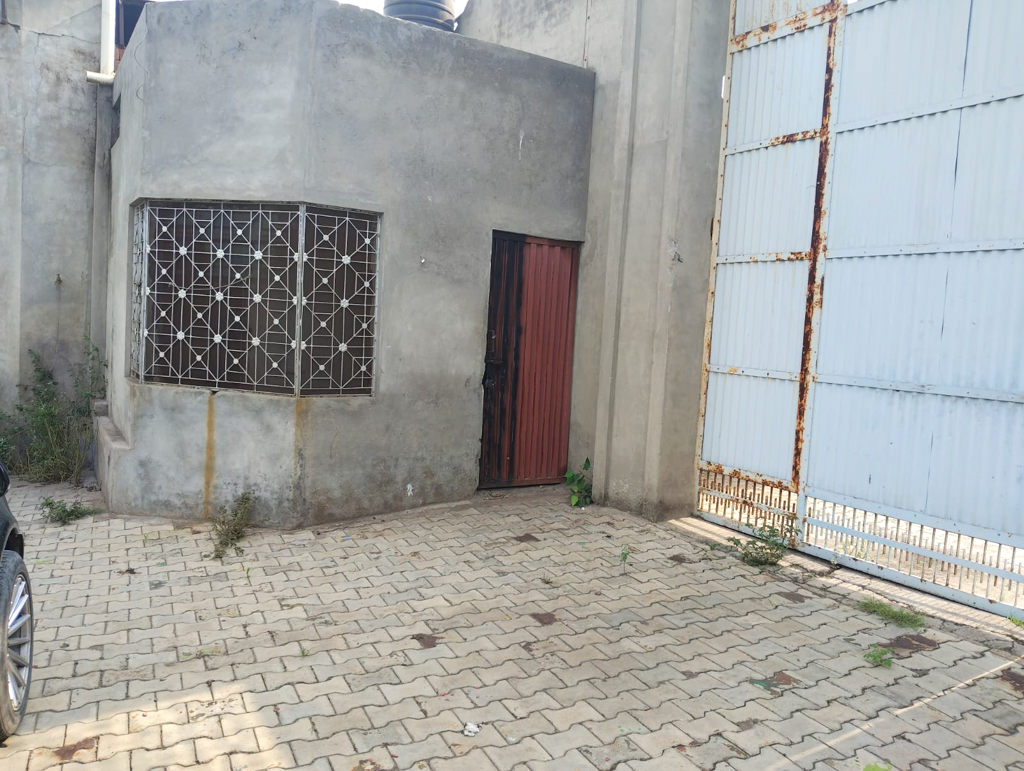 Industrial Plot with Factory Building for Sale in Goraya — photo 31
