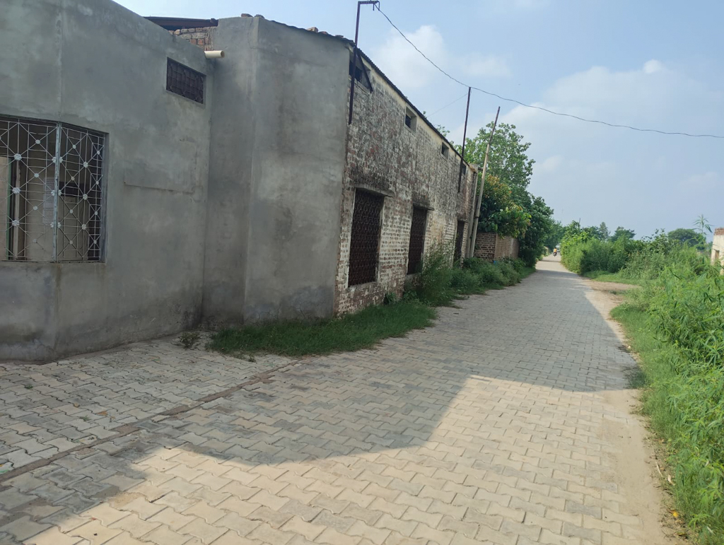 Industrial Plot with Factory Building for Sale in Goraya — photo 32