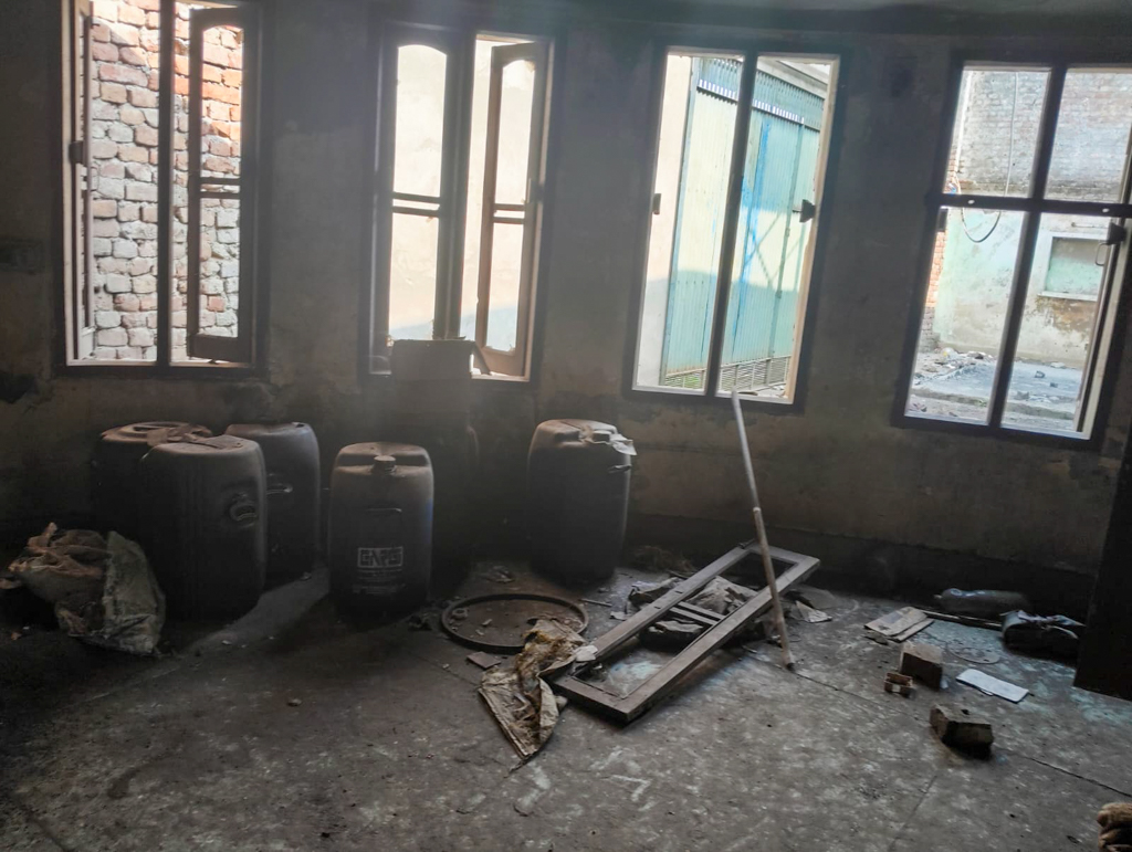 Industrial Plot with Factory Building for Sale in Goraya — photo 6