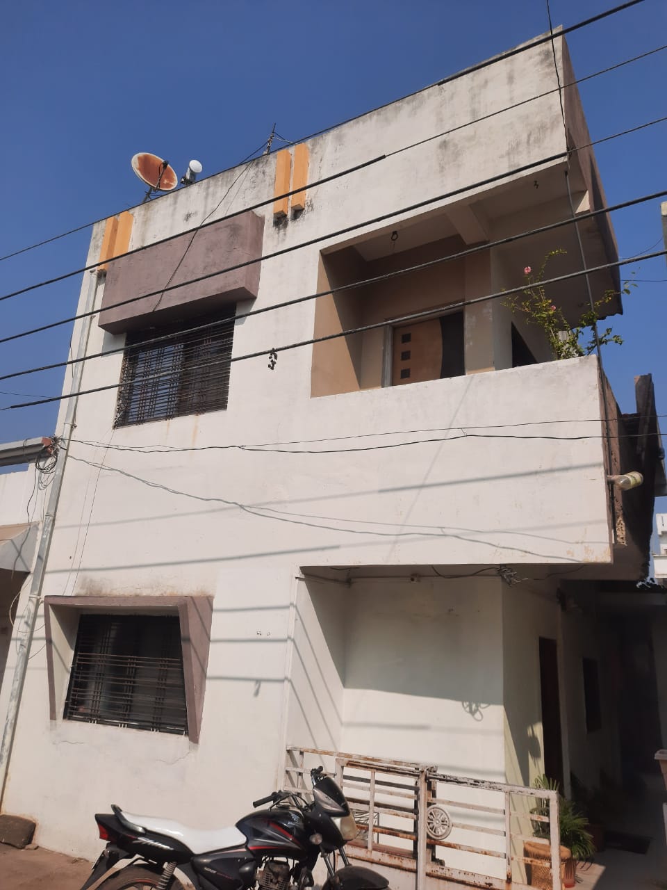 Individual House for Sale in Chalisgaon — photo 1