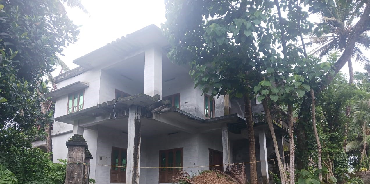 Individual House for Sale in Kottarakkara — photo 1