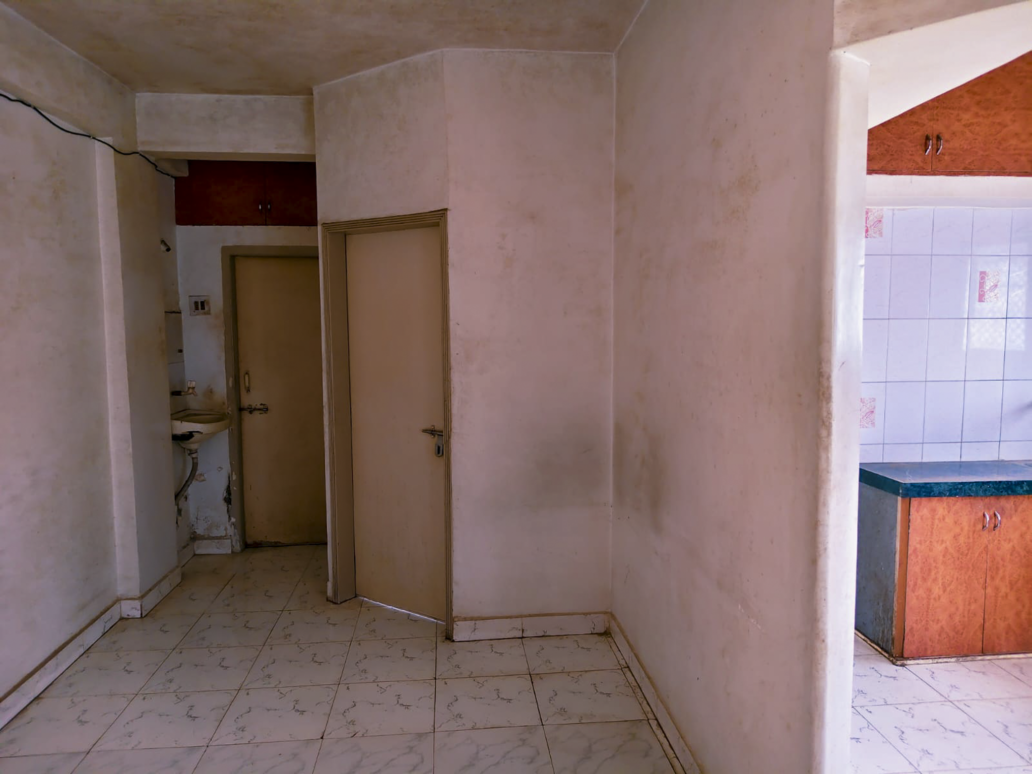 Flat for Sale in JUNAGADH, Junagadh — photo 8
