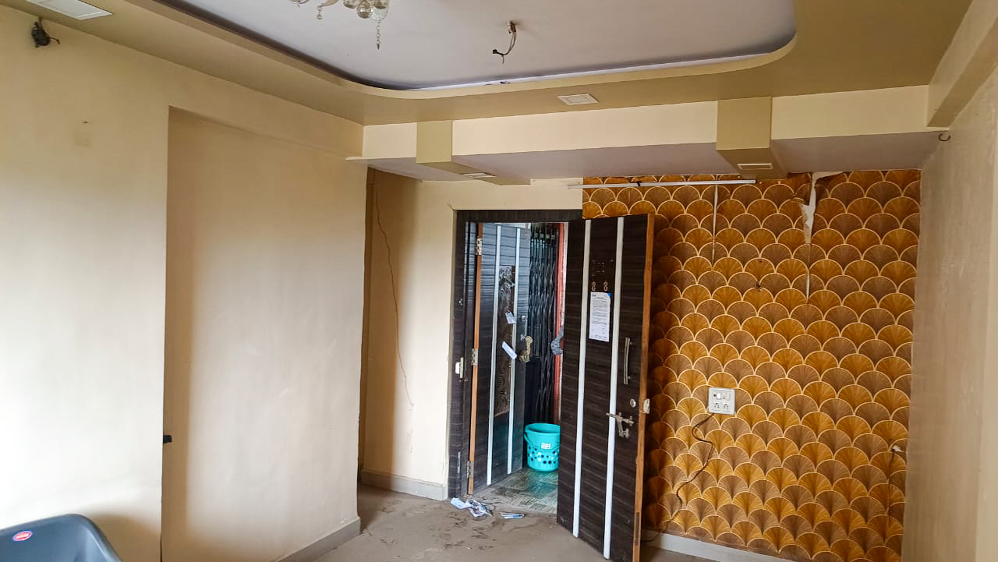 Flat for Sale in MADHAV KRISHNA APARTMENT, ULHASNAGAR, Ulhasnagar — photo 5