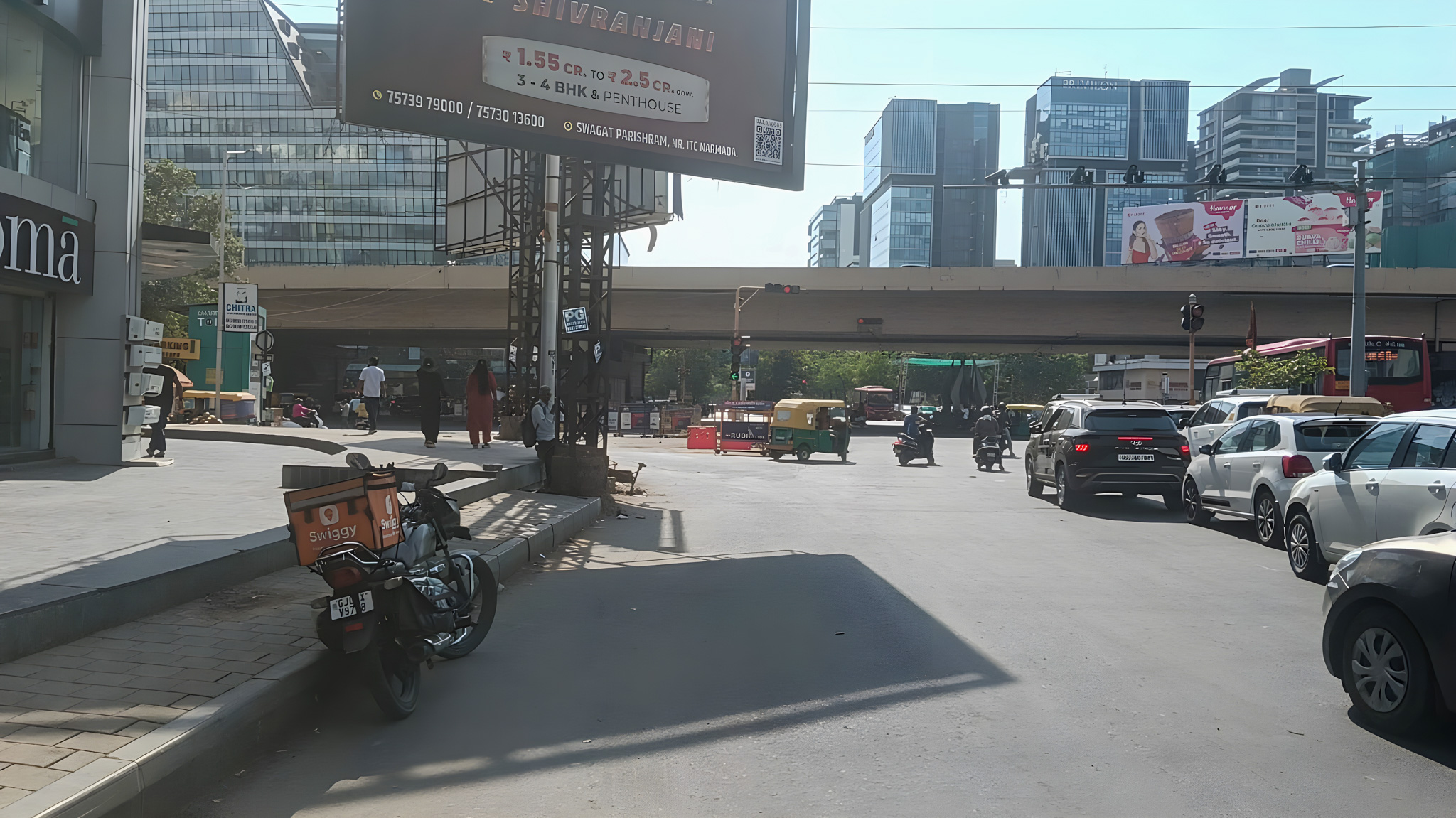 Office for Sale in satellite, Ahmedabad — photo 2