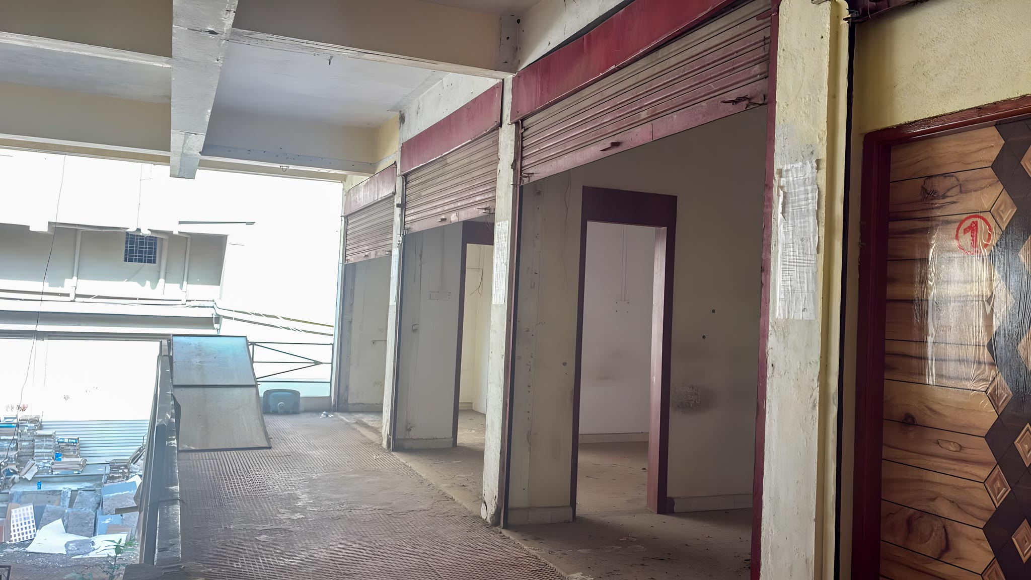 Shops for Sale in Warud — photo 23