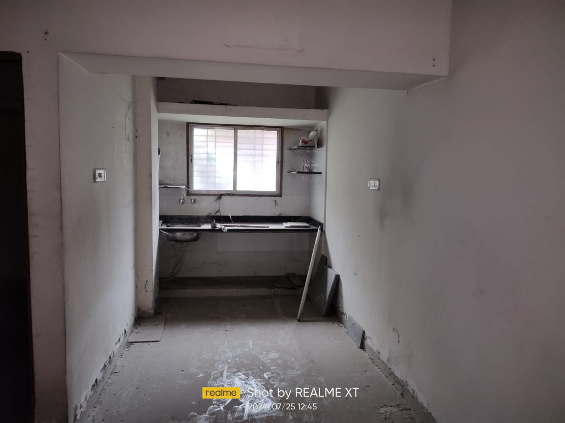 Flat for Sale in Vadodara — photo 5