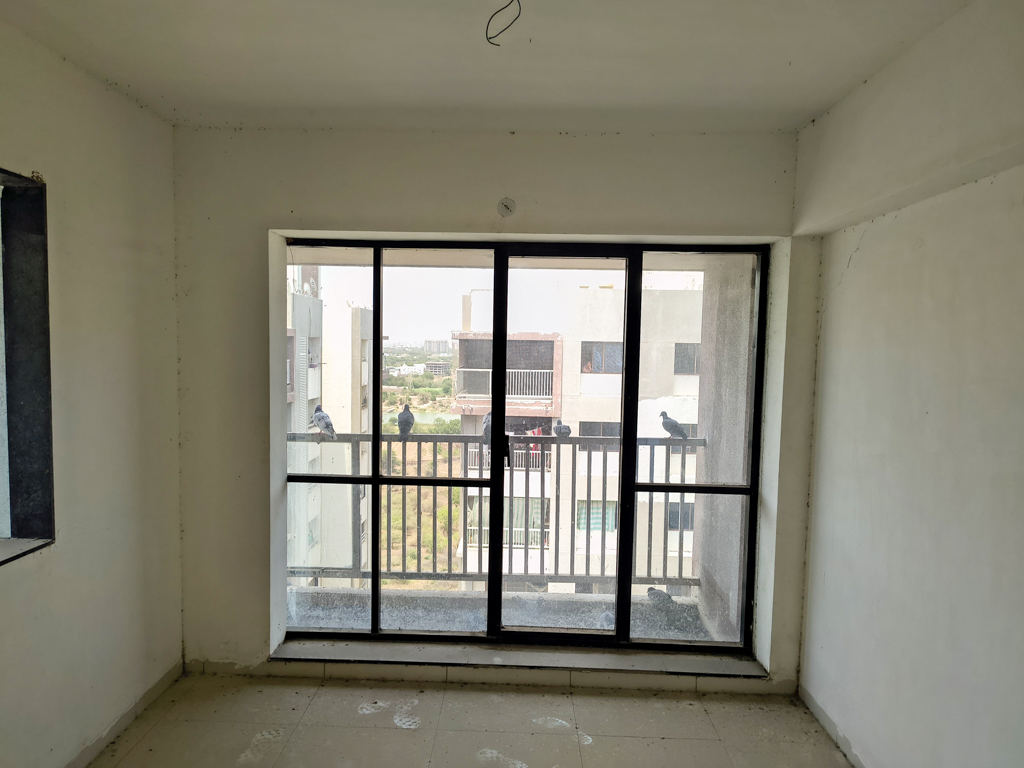 Flat for Sale in Paddhari — photo 2