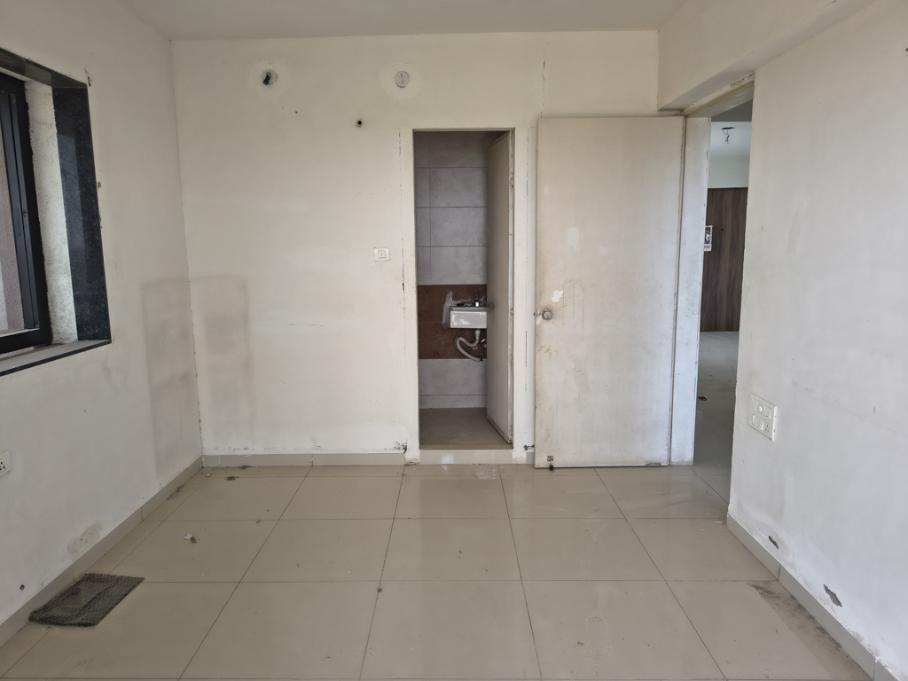 Flat for Sale in Paddhari — photo 8