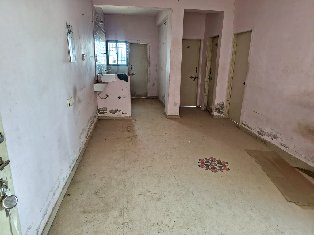 Flat for Sale in Rajkot — photo 5