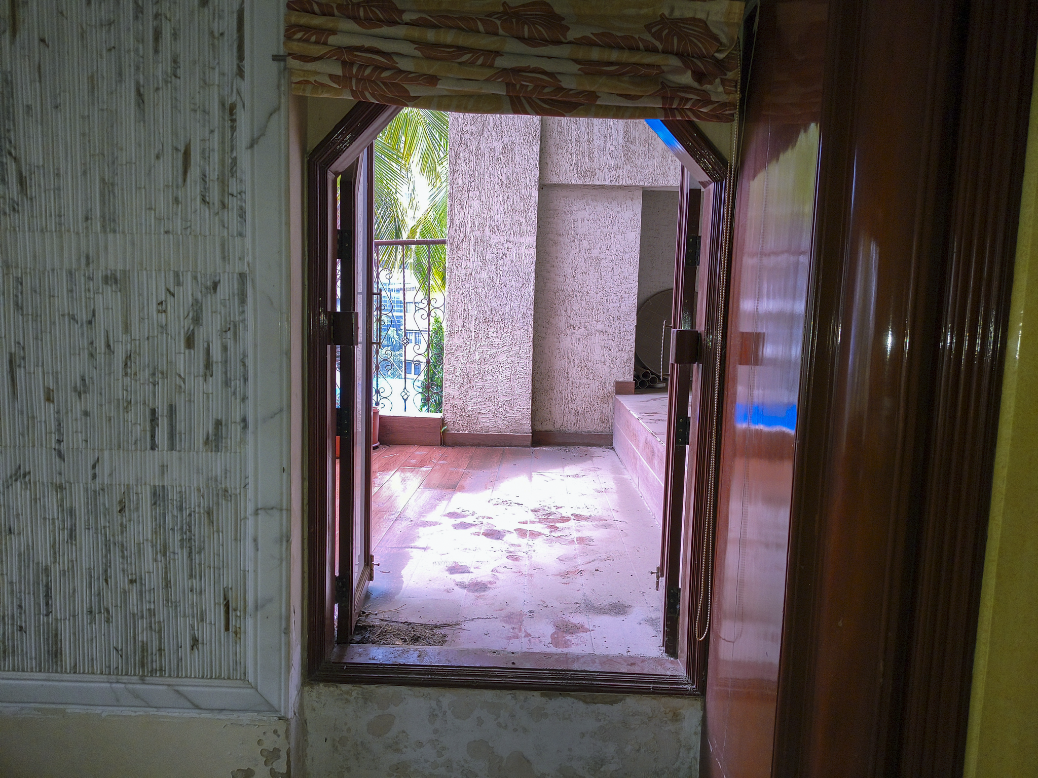 4 BHK Flat for Sale in DEVPOOJA CHS LTD, Santacruz (West), Mumbai — photo 4
