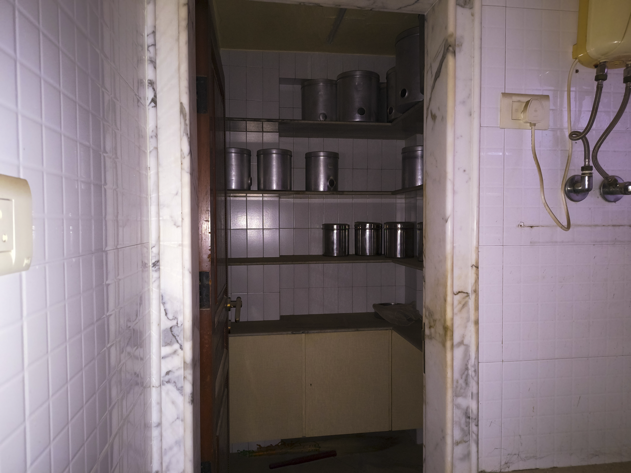 4 BHK Flat for Sale in DEVPOOJA CHS LTD, Santacruz (West), Mumbai — photo 9