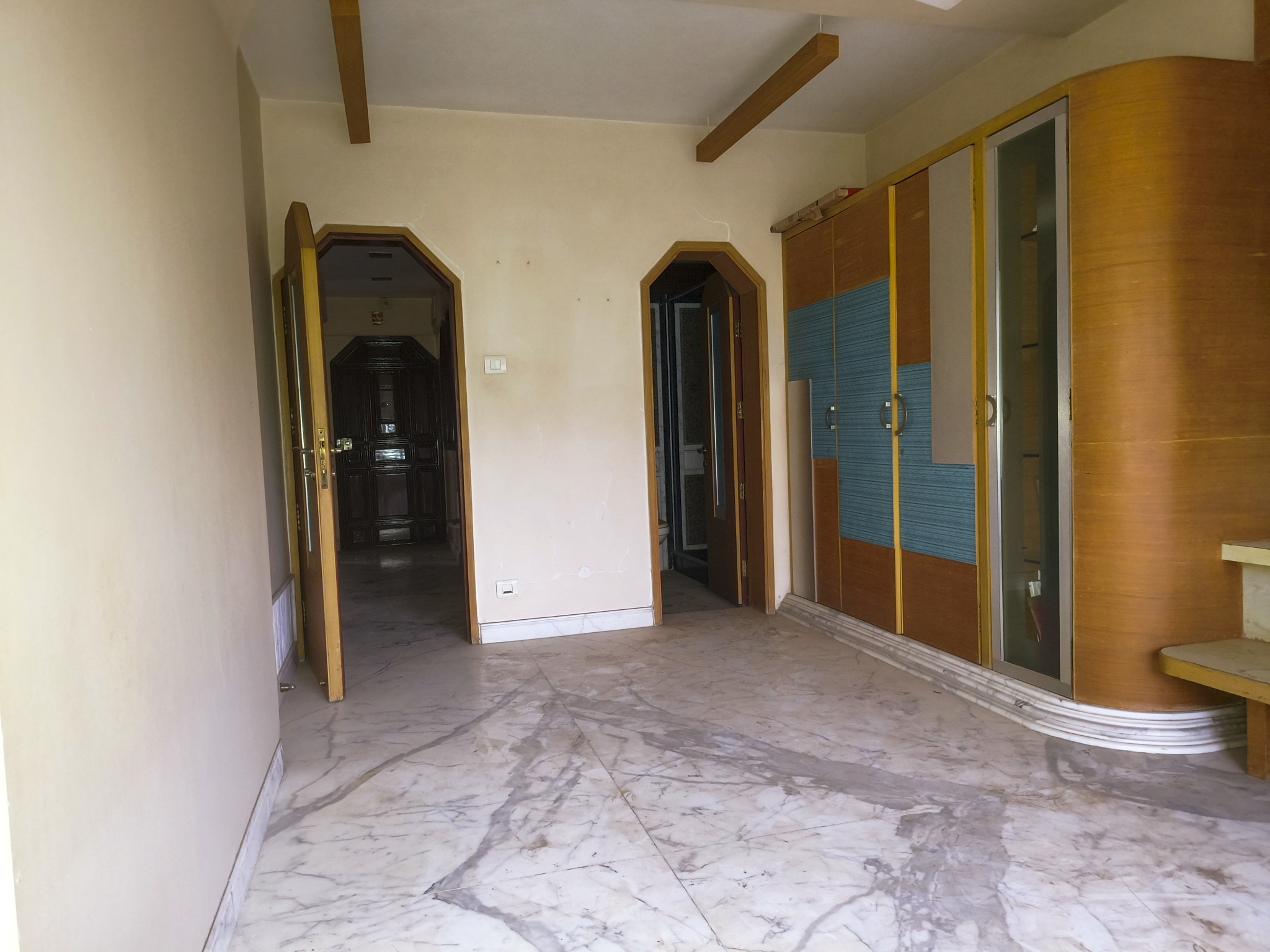 4 BHK Flat for Sale in DEVPOOJA CHS LTD, Santacruz (West), Mumbai — photo 16