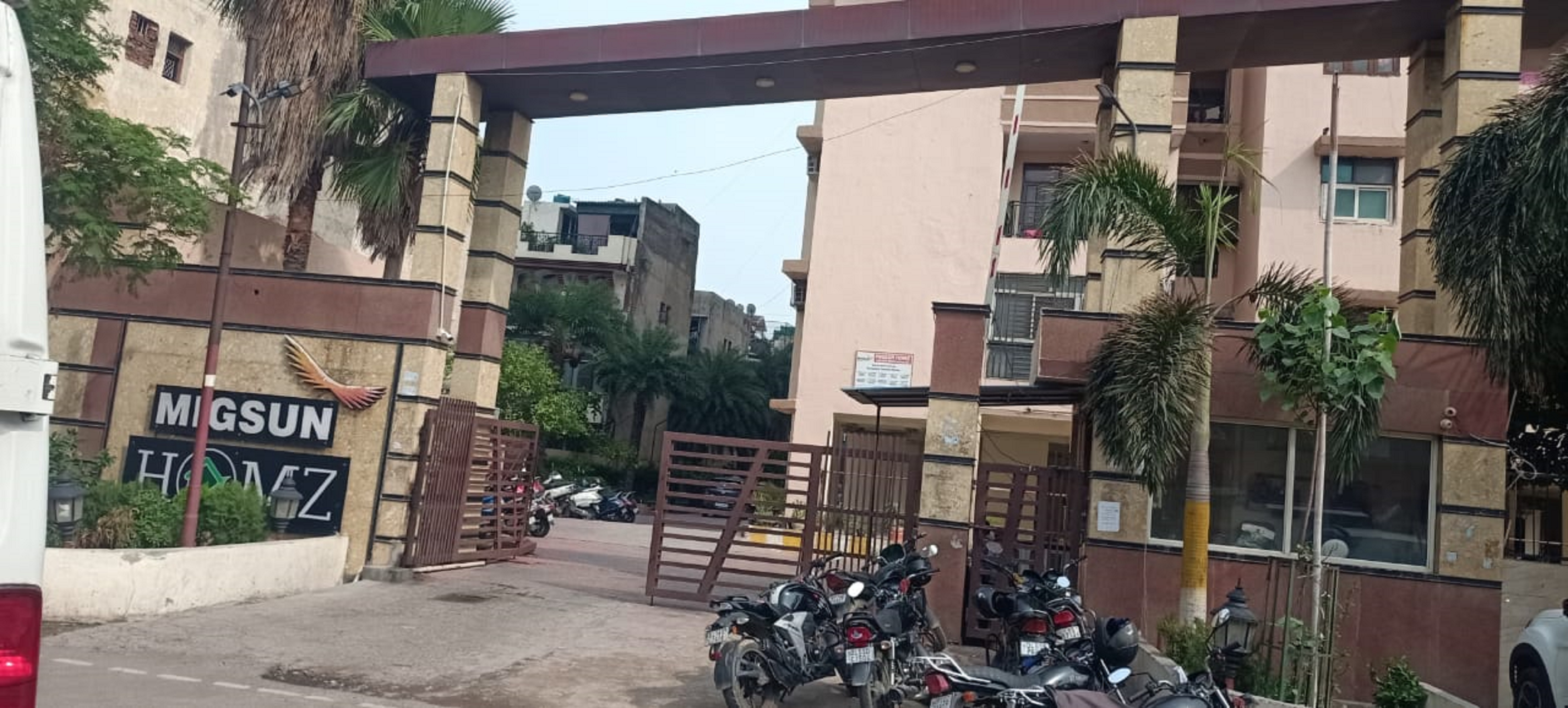 2 BHK Flat for Sale in MIGSUN HOMZ, Ghaziabad — photo 2
