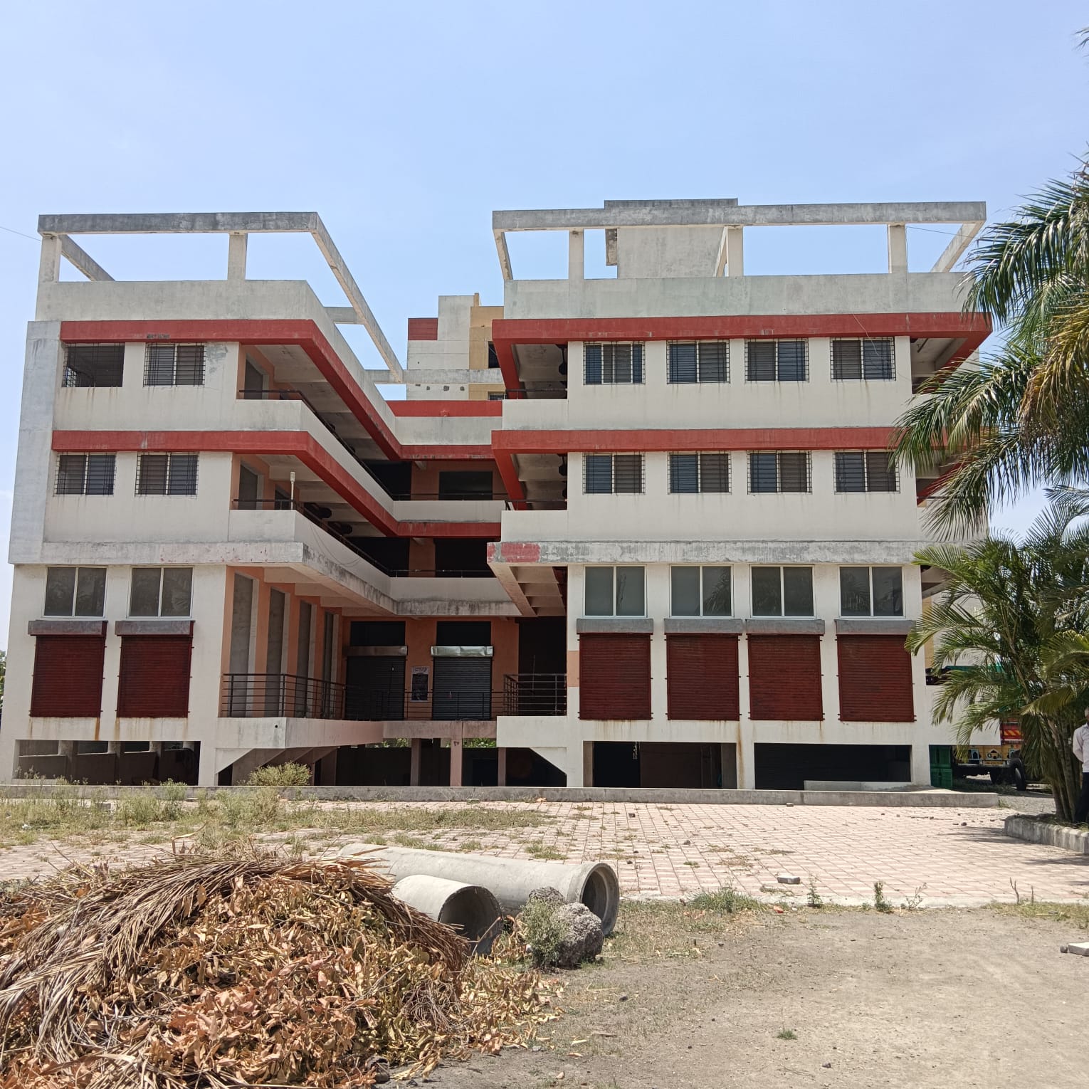 Shops for Sale in Rural, Manchar — photo 1