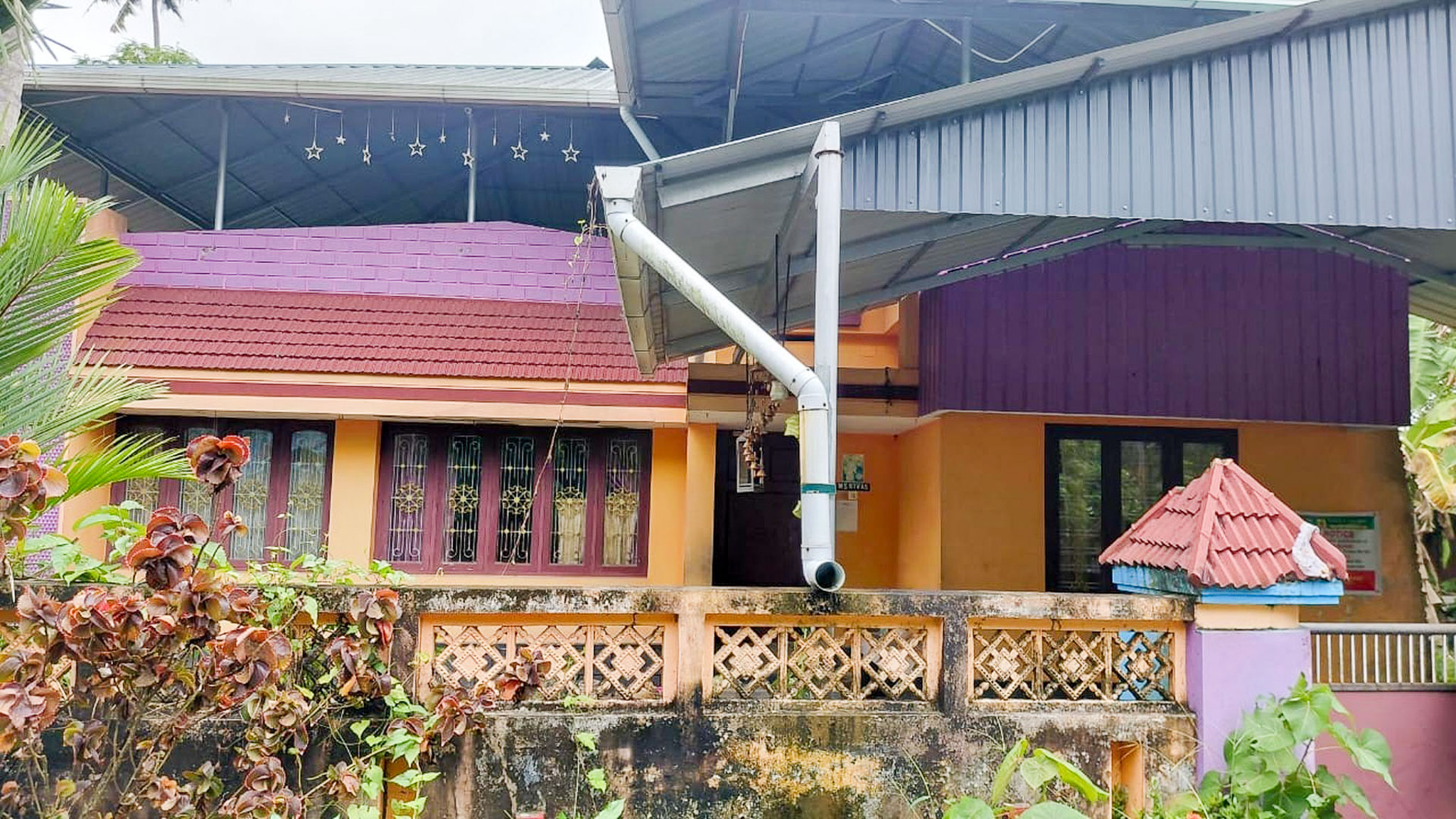 Individual House for Sale in THEKKUMBHAGOM JUNCTION, Attingal — photo 1