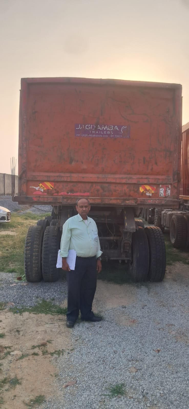 Commercial Truck for Sale in Gaura Kala — photo 11