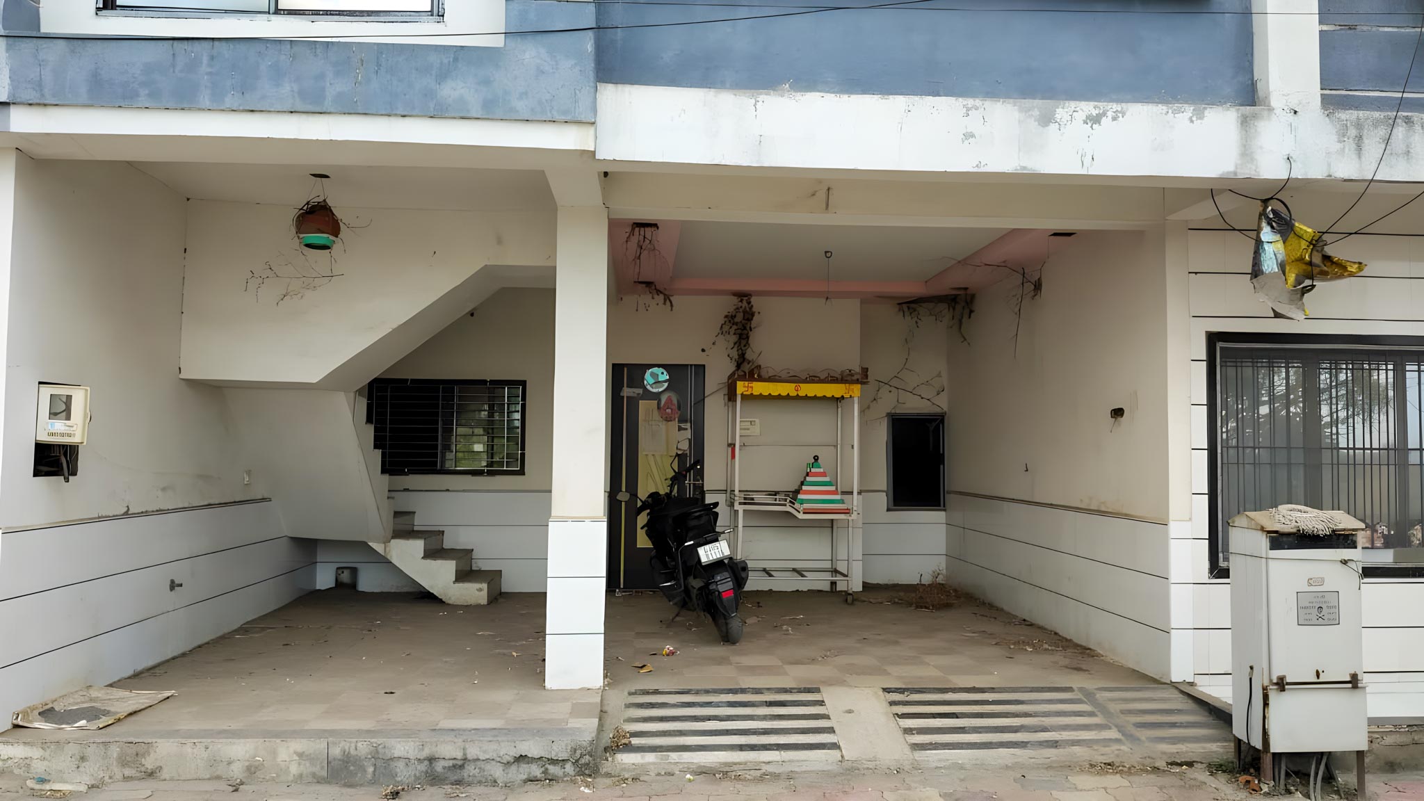 3 BHK Individual House for Sale in AMRUT VILLA VIBHAG-1, KAMREJ, Surat — photo 1