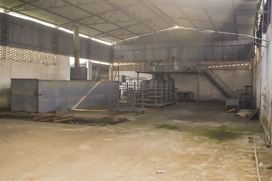 Industrial Plot with Factory Building for Sale in Manglaur — photo 4