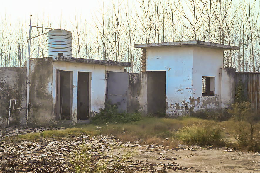 Industrial Plot with Factory Building for Sale in Manglaur — photo 15
