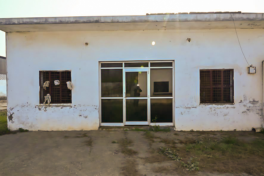 Industrial Plot with Factory Building for Sale in Manglaur — photo 16