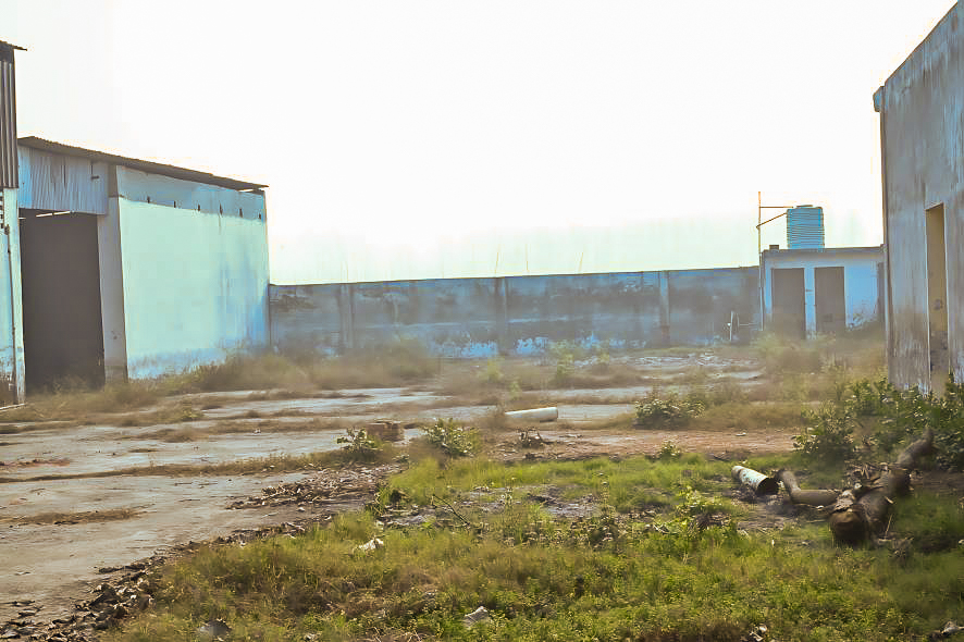 Industrial Plot with Factory Building for Sale in Manglaur — photo 17