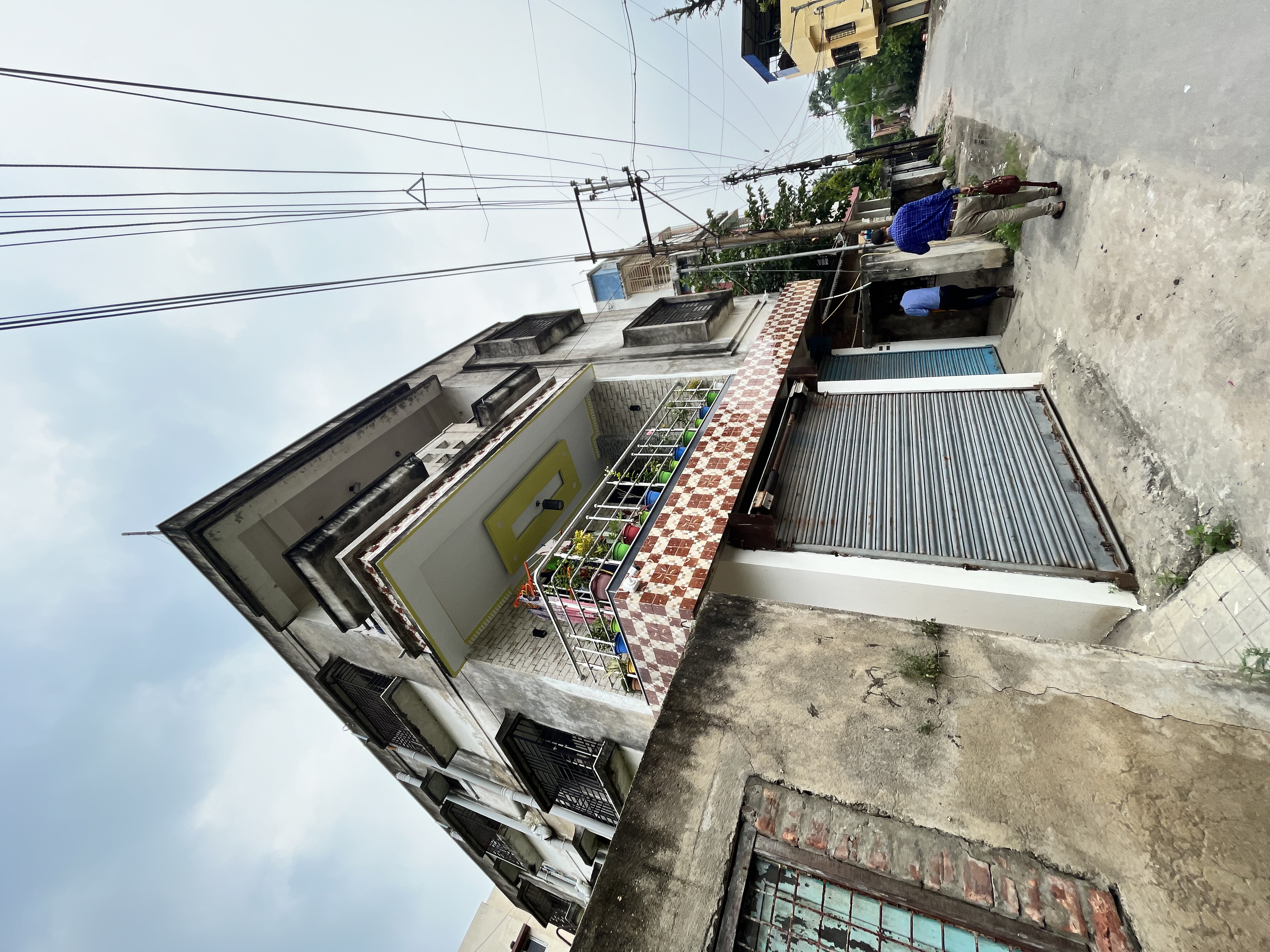 2 BHK Flat for Sale in MUKUNDAPUR DASPARA GREENLAND NEAR RN TAGORE HOSPITAL, Kolkata — photo 2