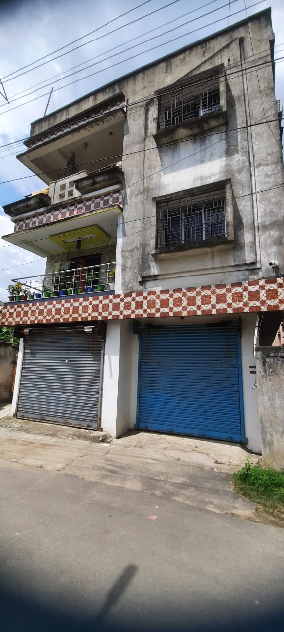 2 BHK Flat for Sale in MUKUNDAPUR DASPARA GREENLAND NEAR RN TAGORE HOSPITAL, Kolkata — photo 4